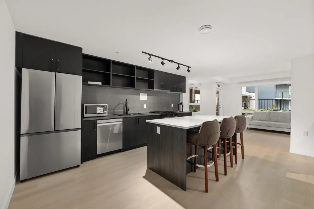 303 1100 Clarke Road