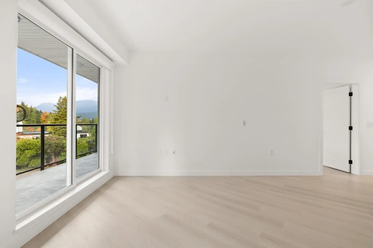 303 1100 Clarke Road