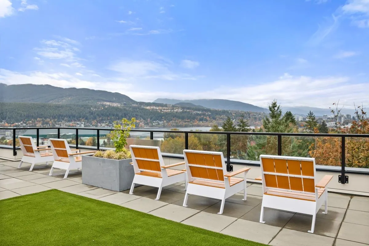 303 1100 Clarke Road