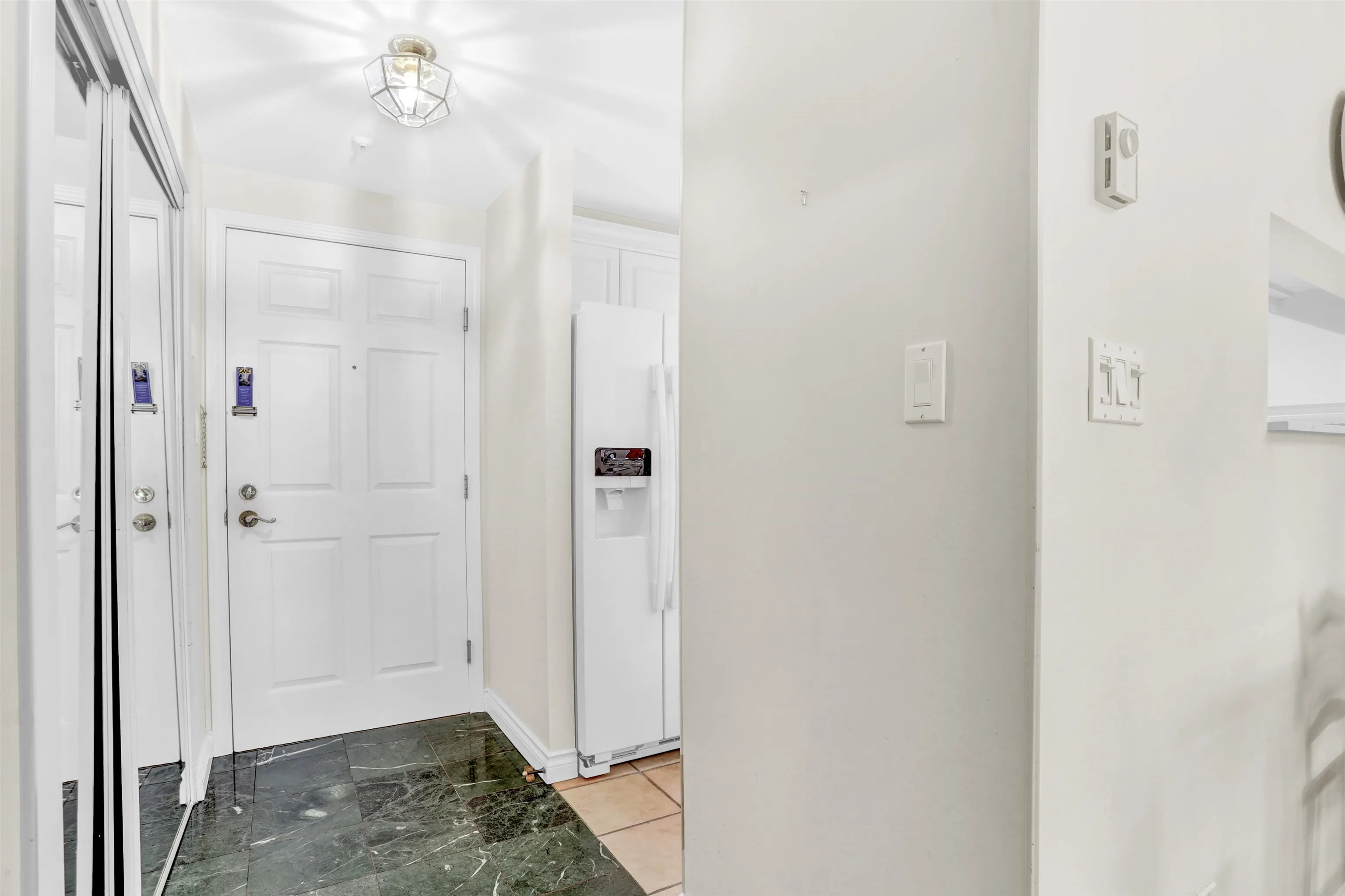 403 2580 Tolmie Street