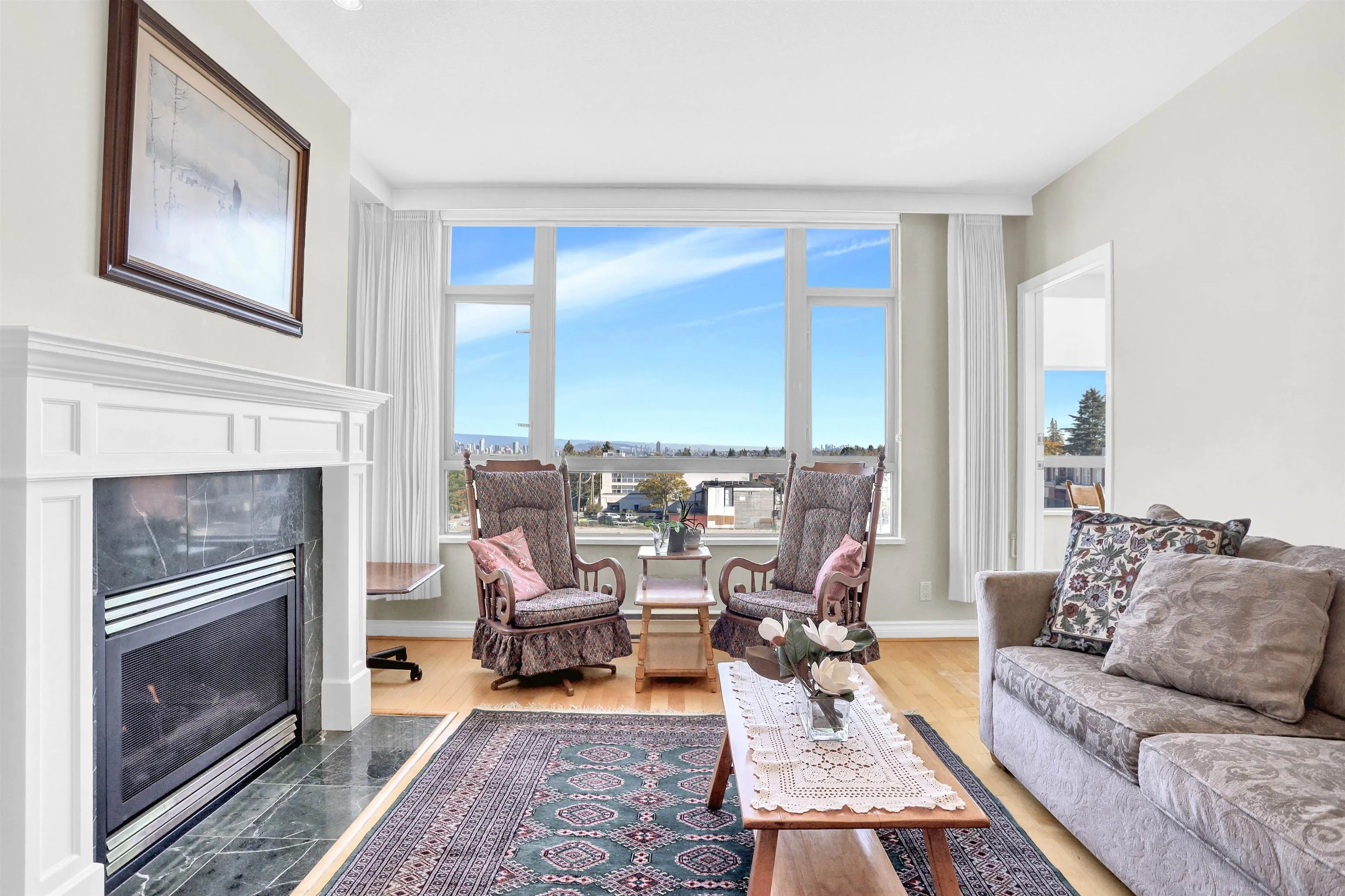 403 2580 Tolmie Street