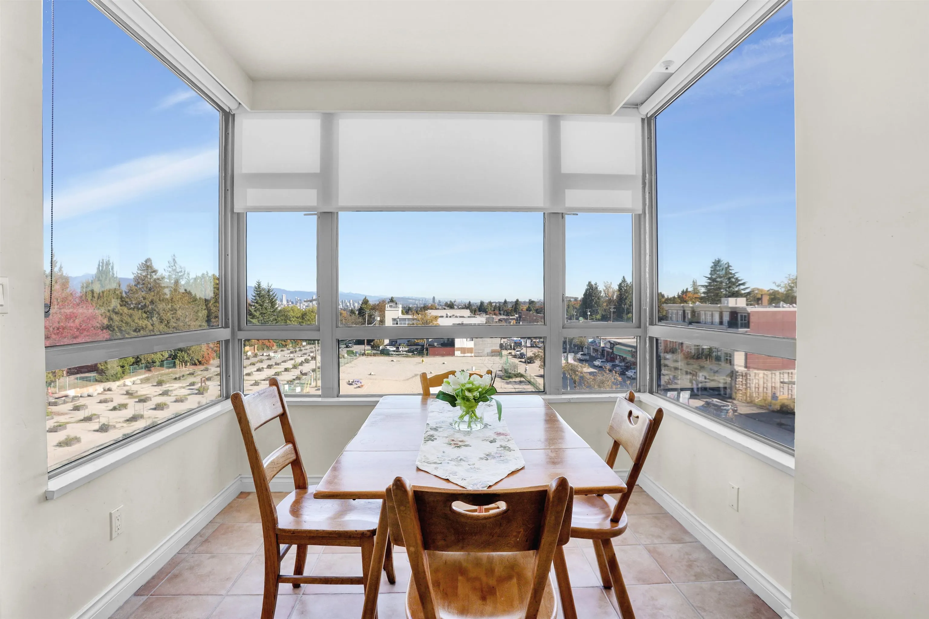 403 2580 Tolmie Street