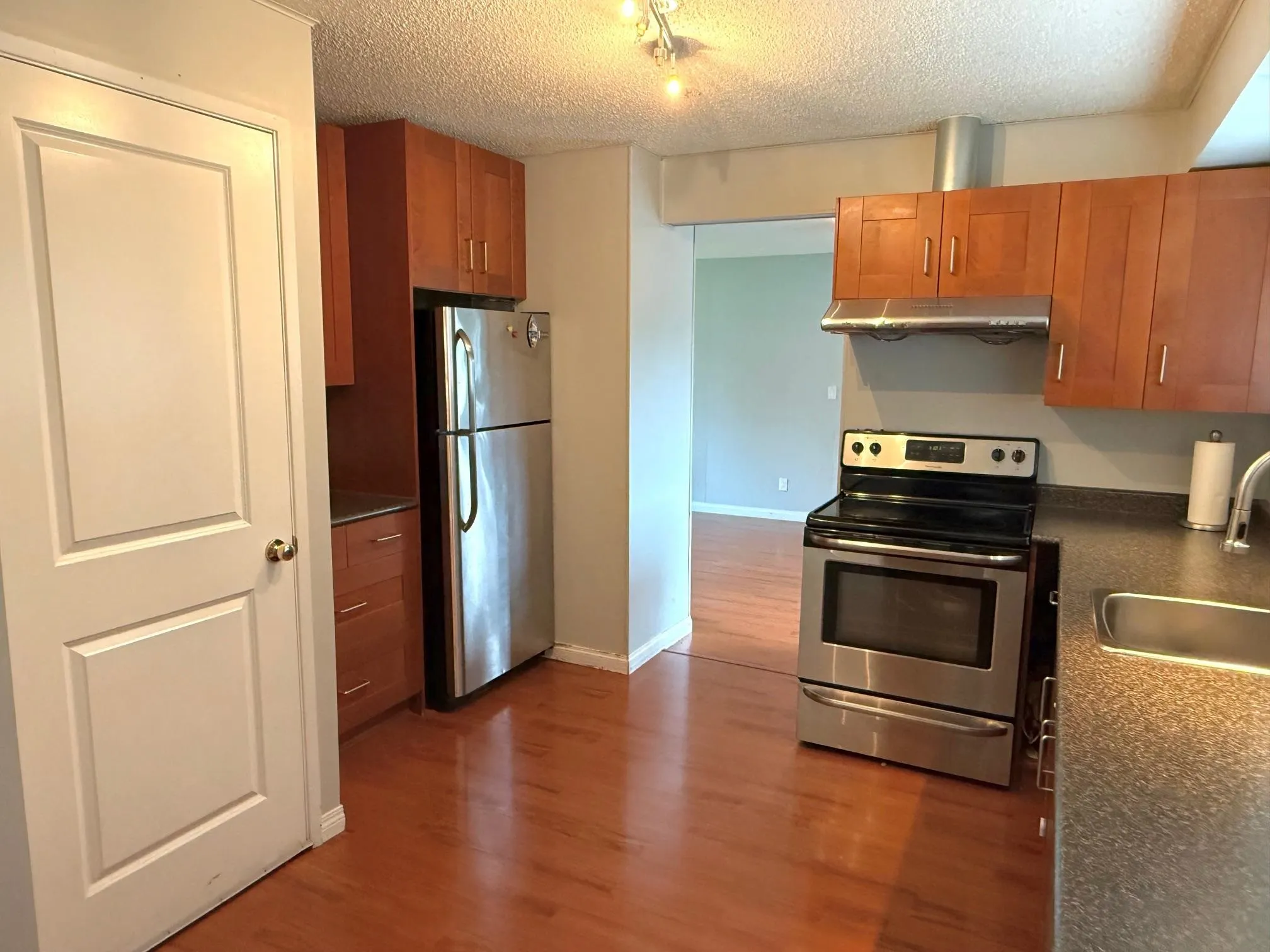 12255 Hillside Street