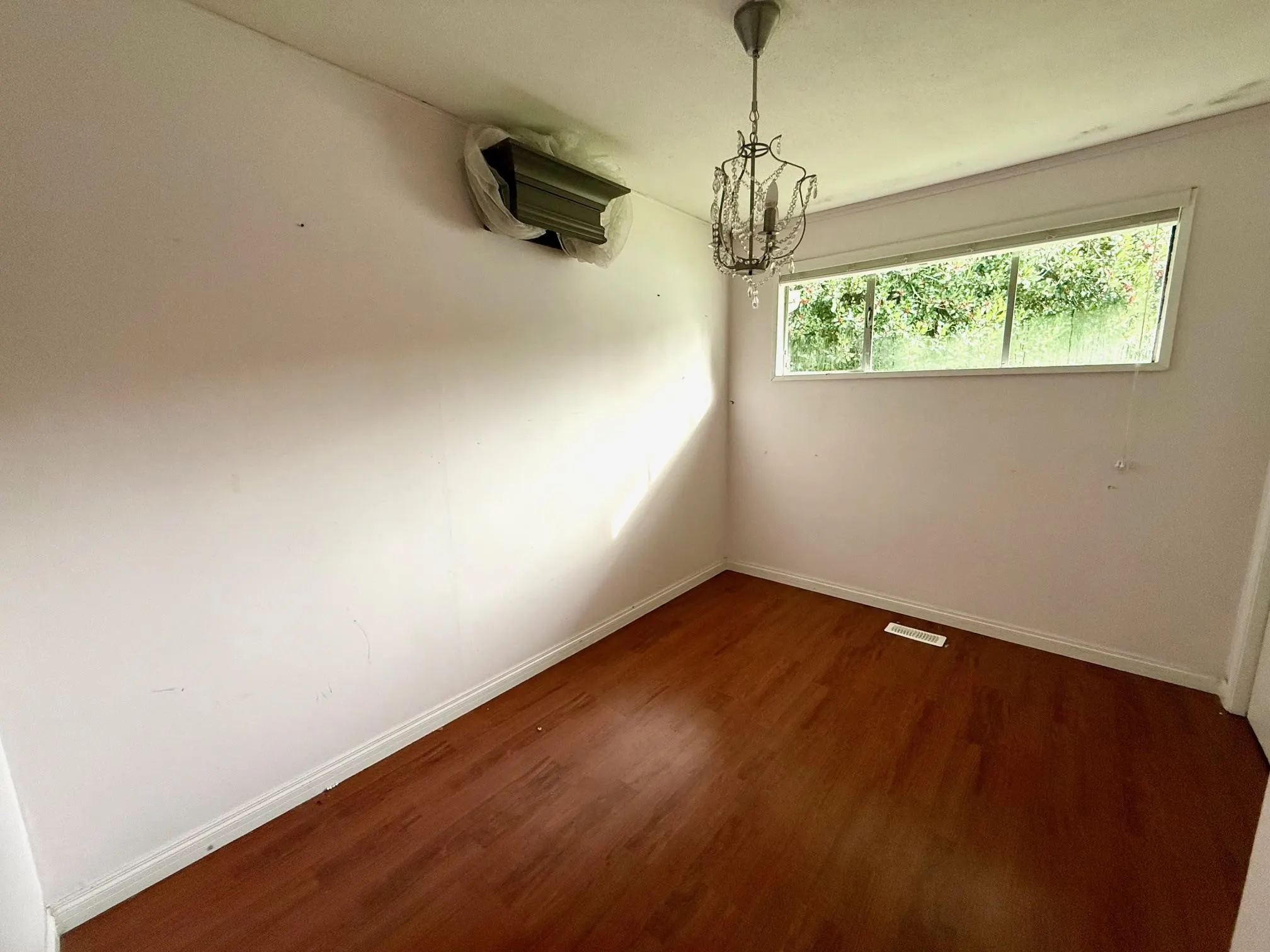 12255 Hillside Street