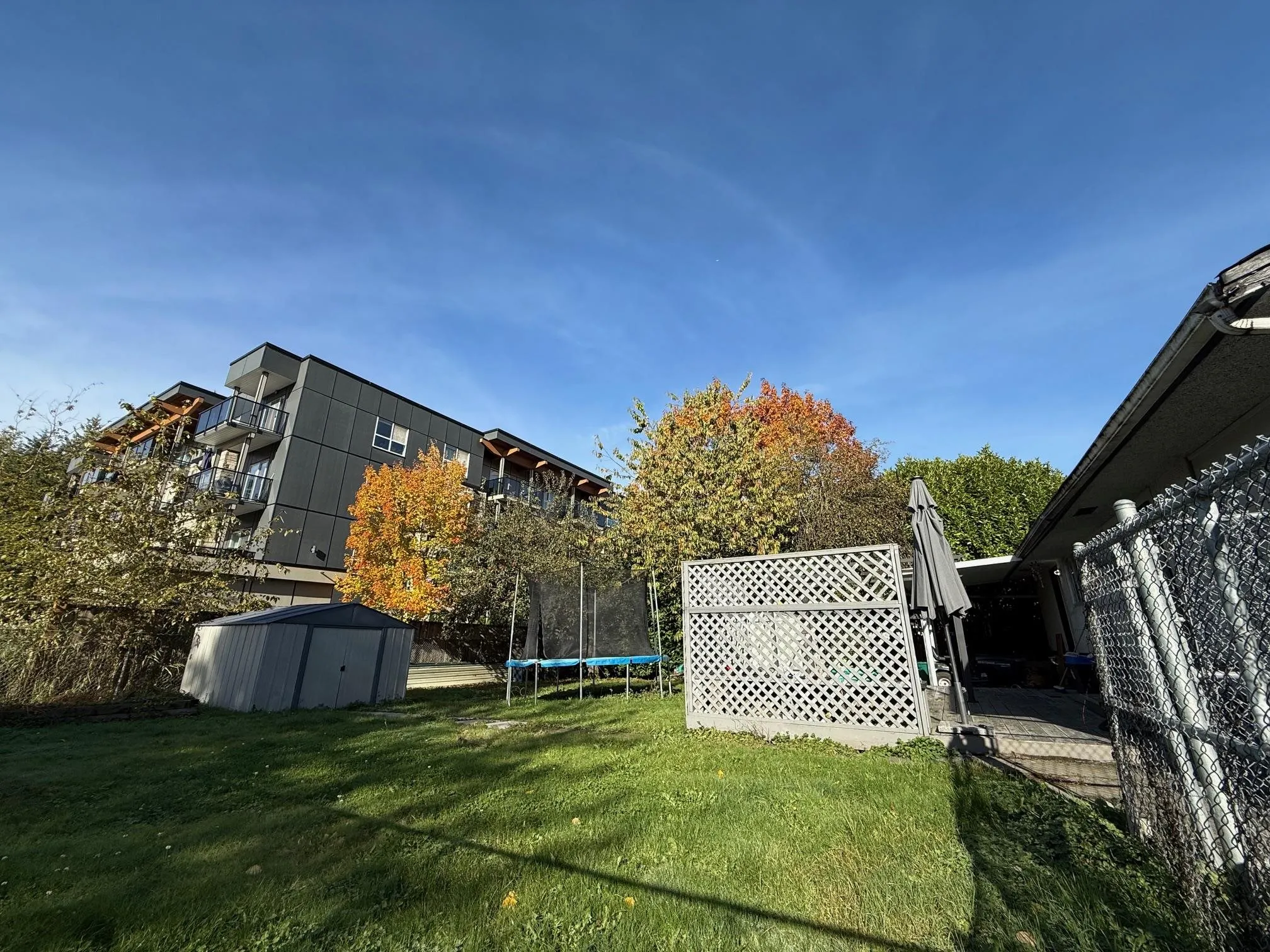 12255 Hillside Street