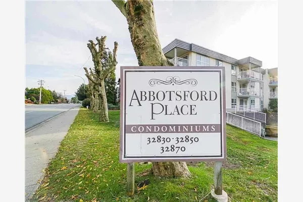 433 32830 George Ferguson Way