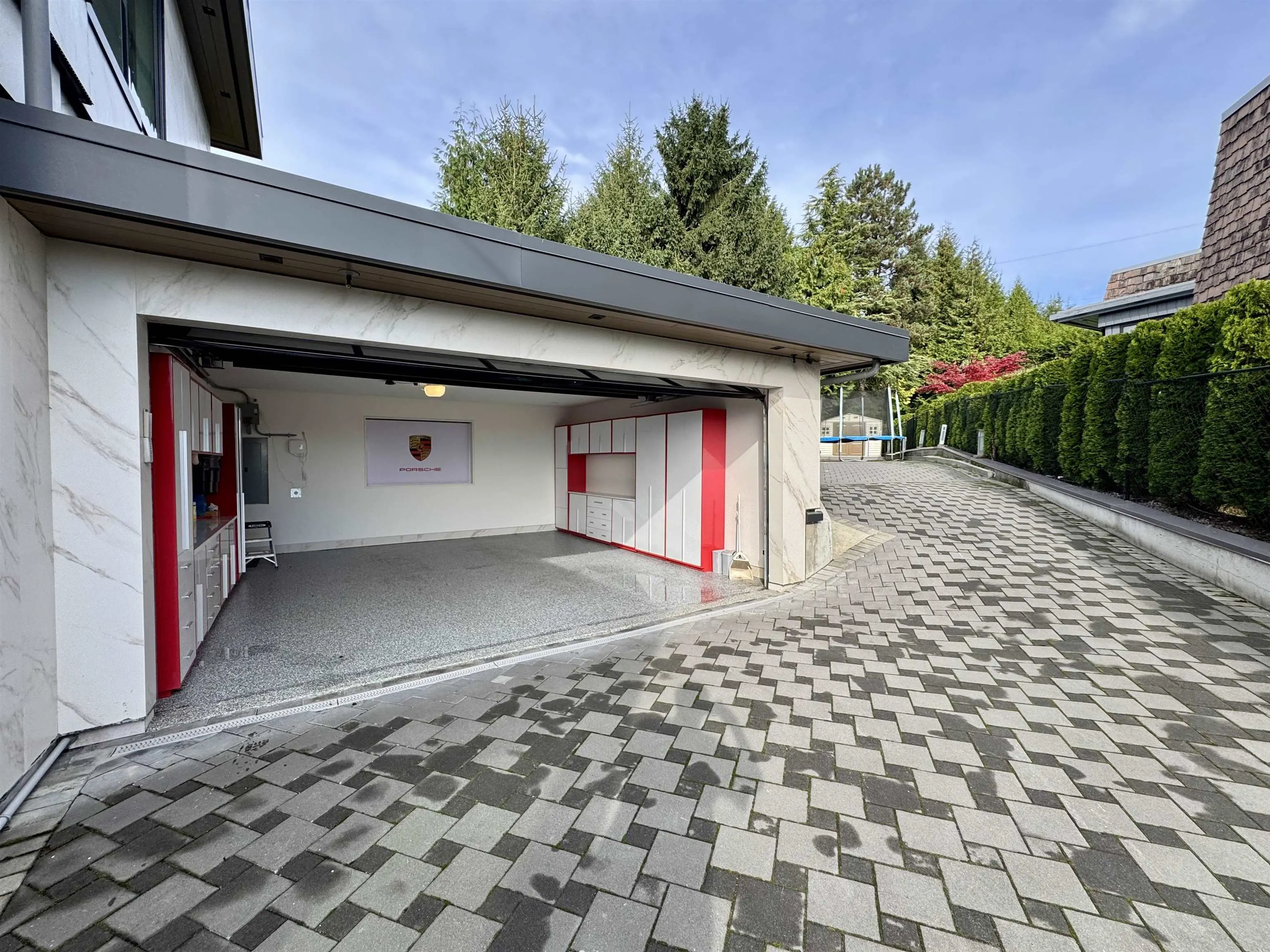 1035 Greenwood Place