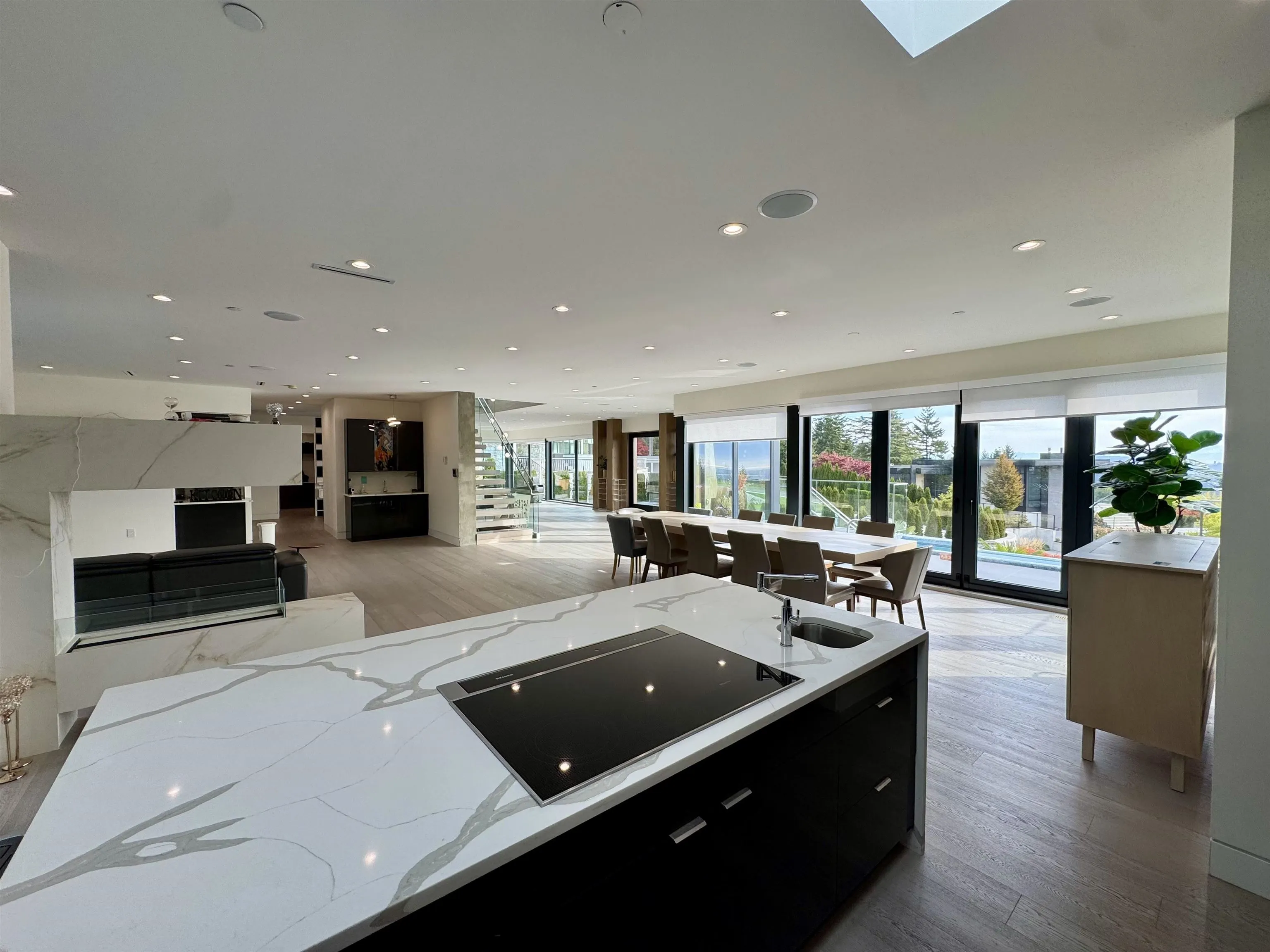 1035 Greenwood Place