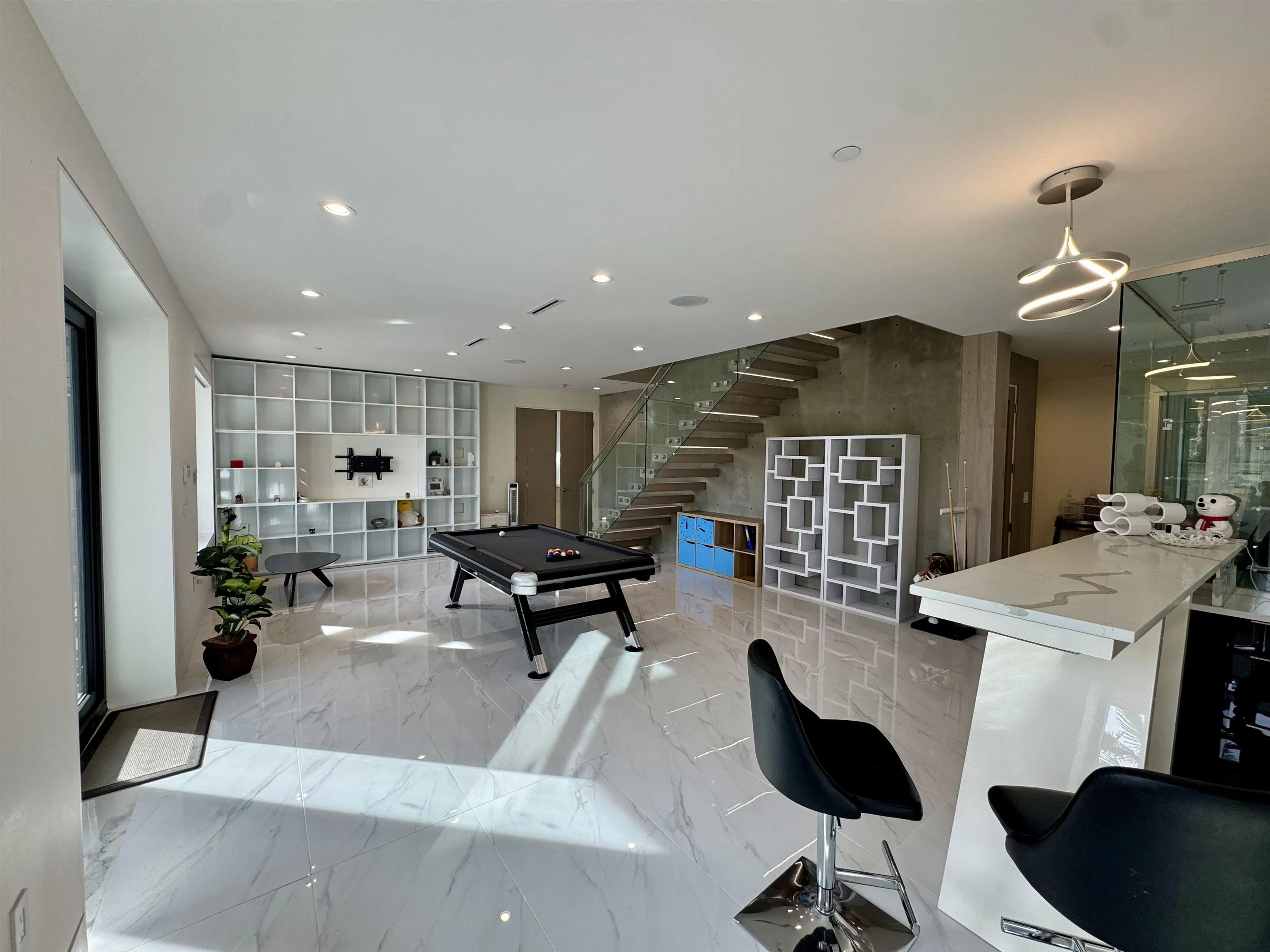 1035 Greenwood Place