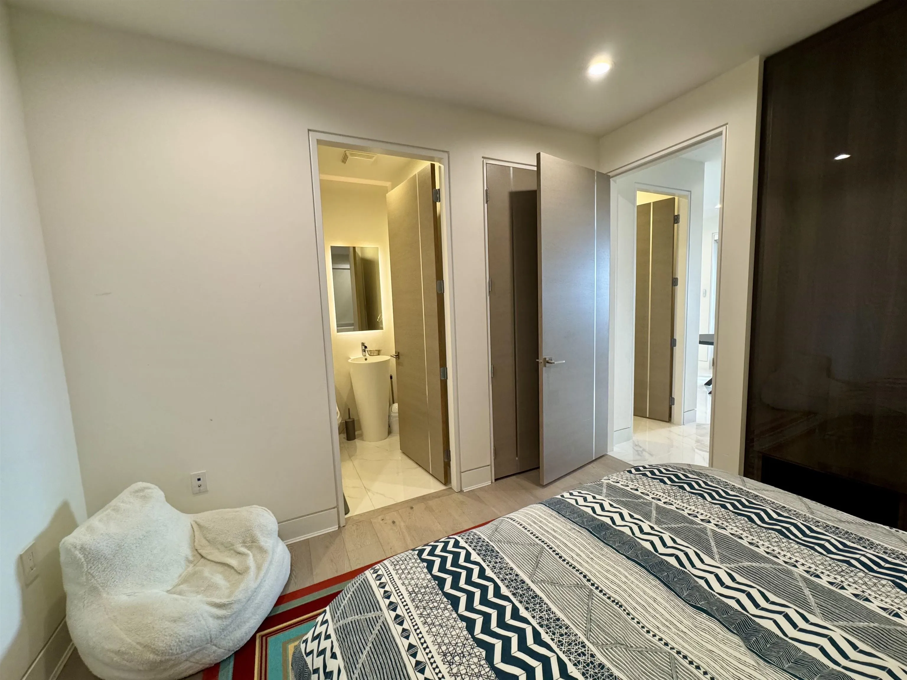 1035 Greenwood Place