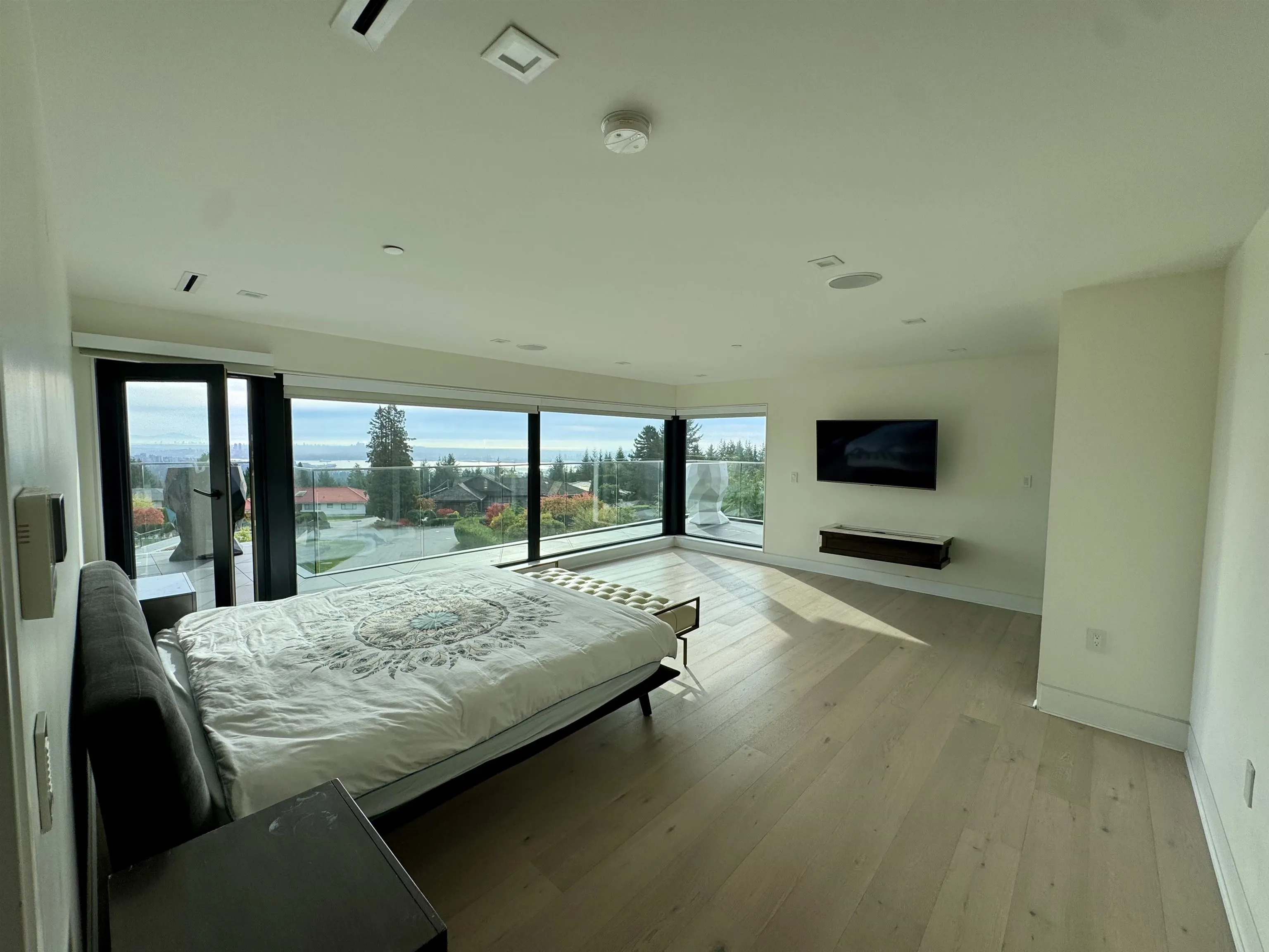 1035 Greenwood Place