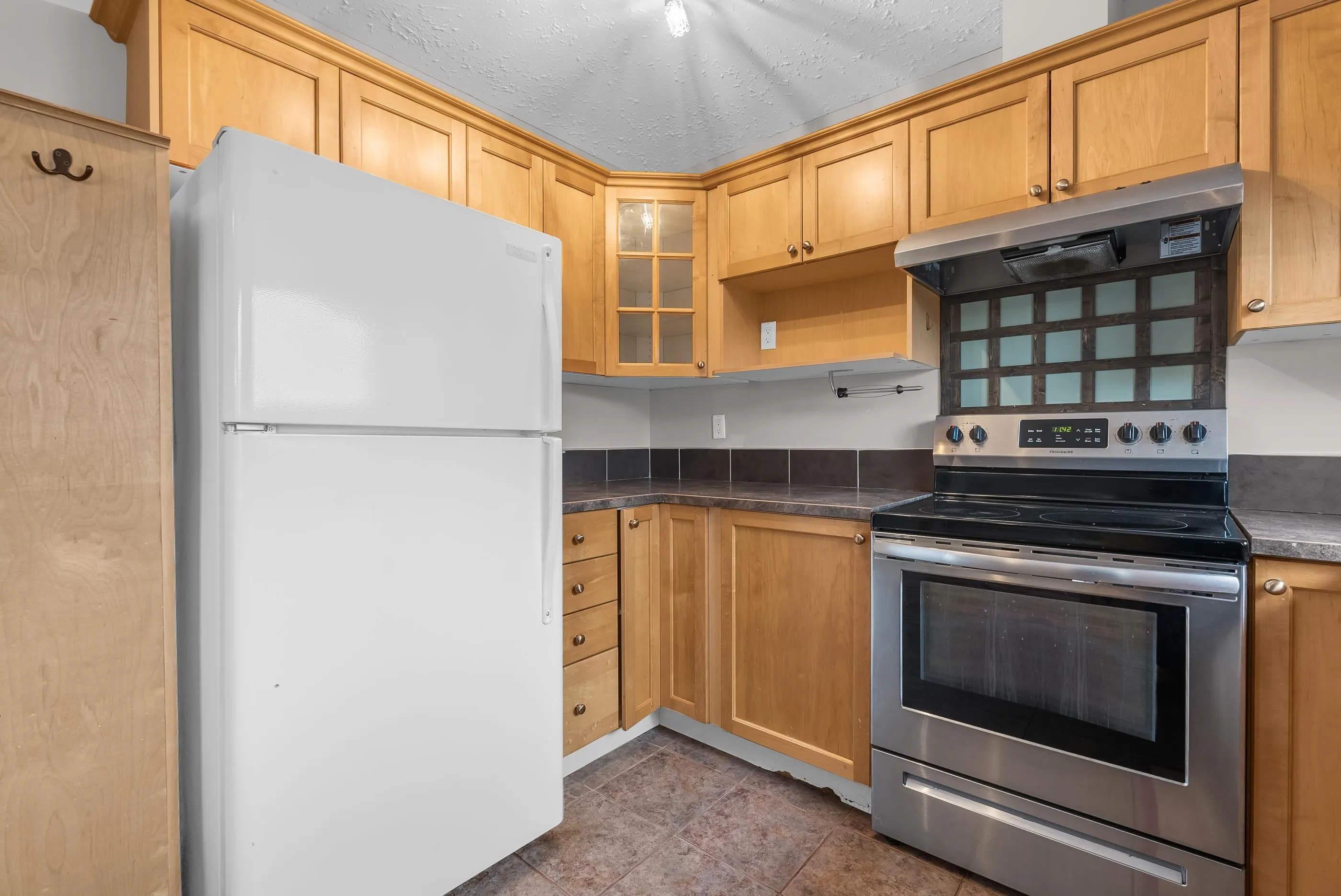 335 Nechiefman Street