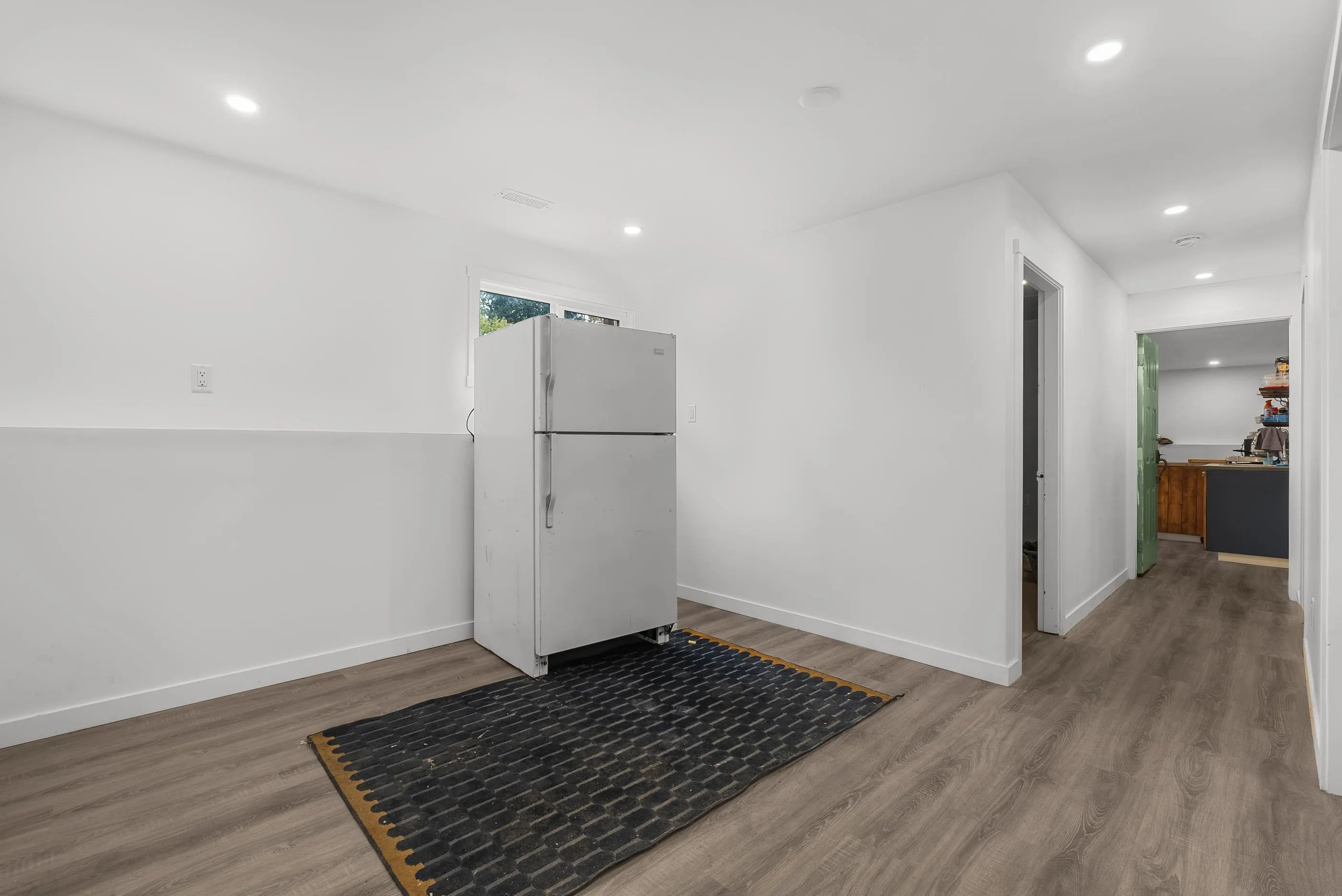 335 Nechiefman Street