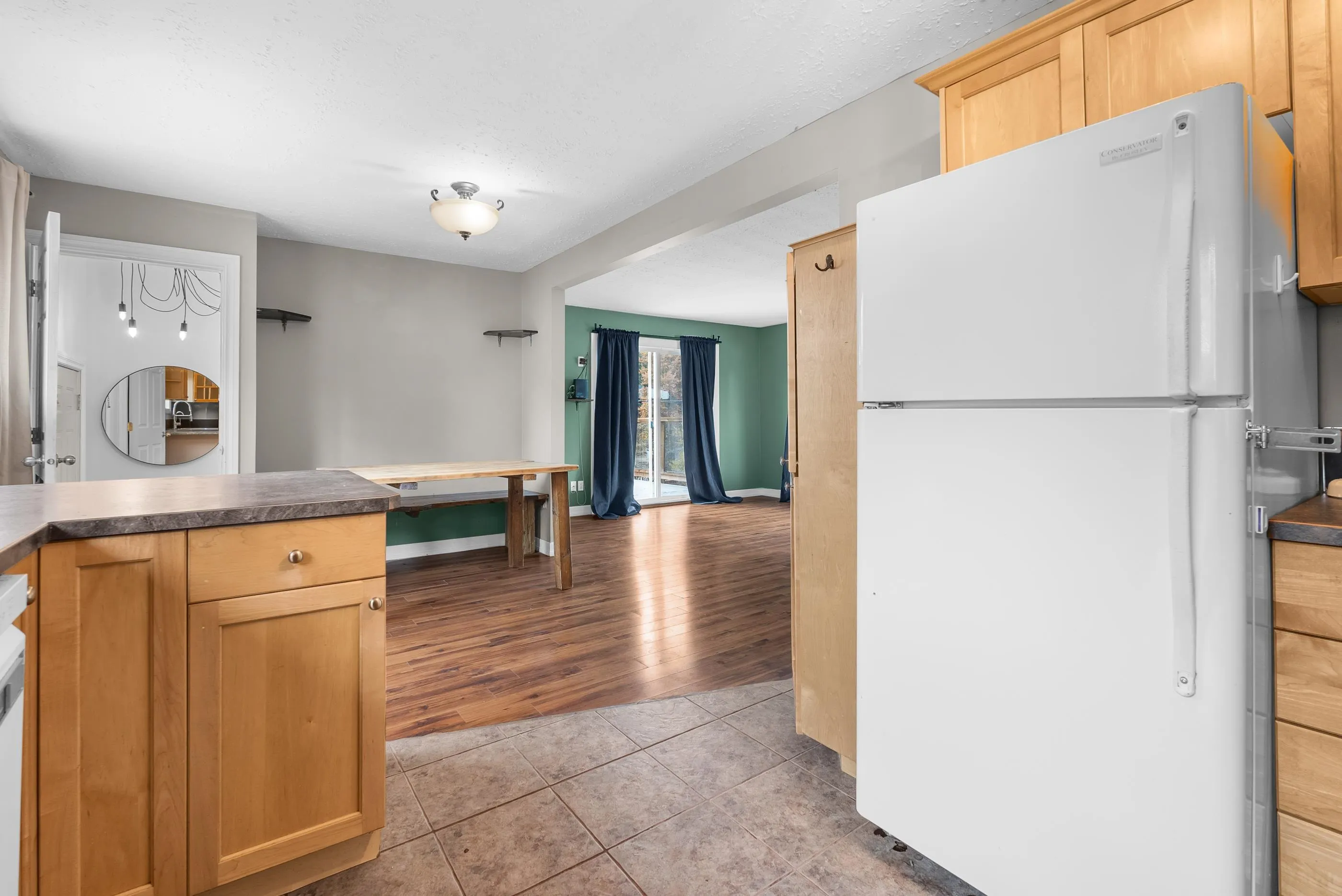 335 Nechiefman Street