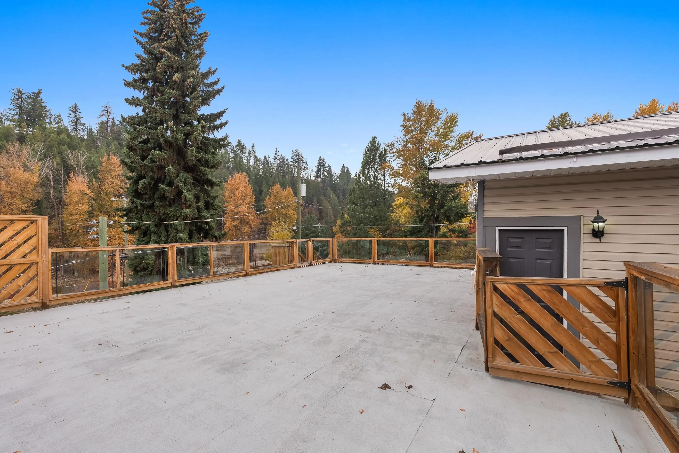 335 Nechiefman Street