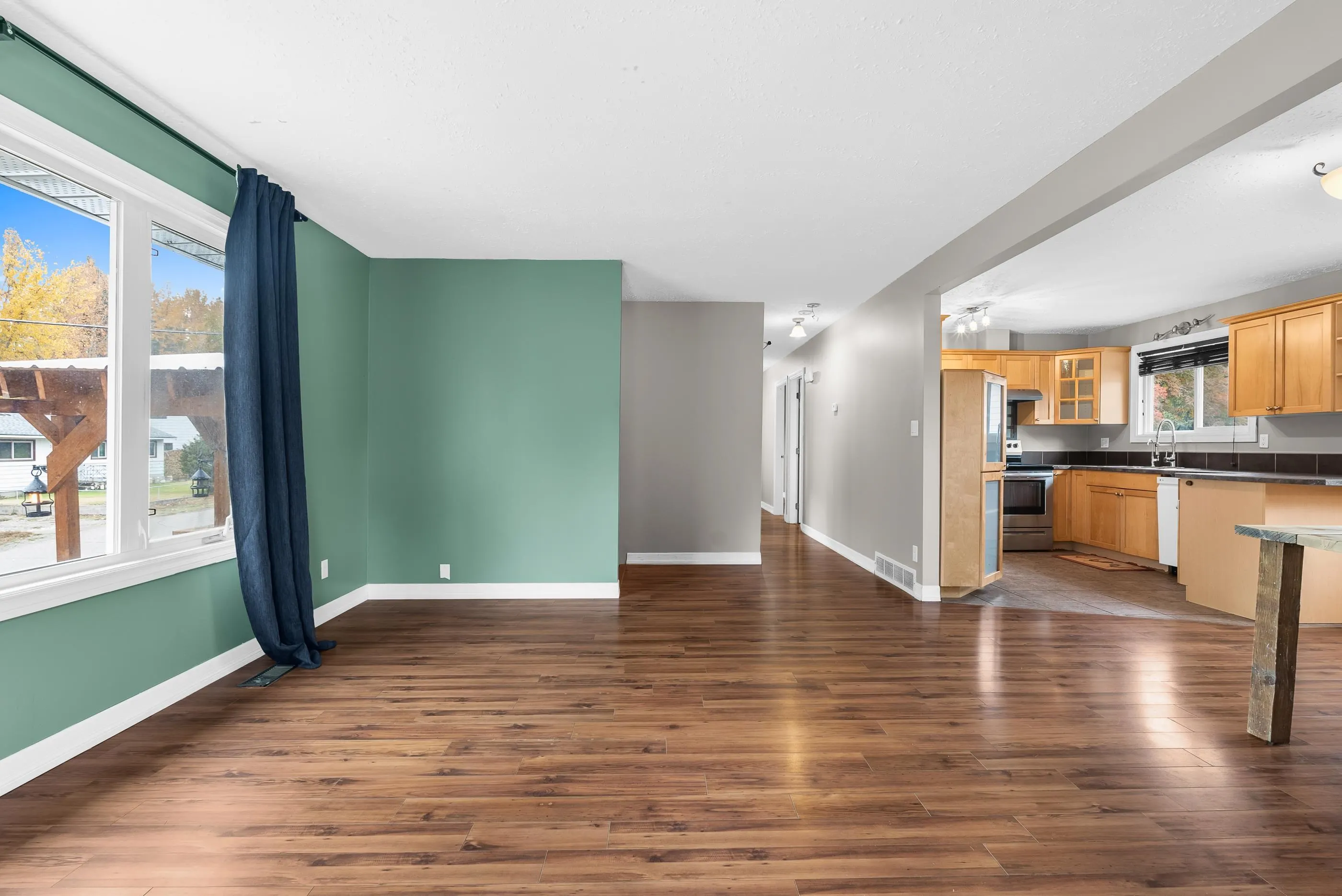 335 Nechiefman Street