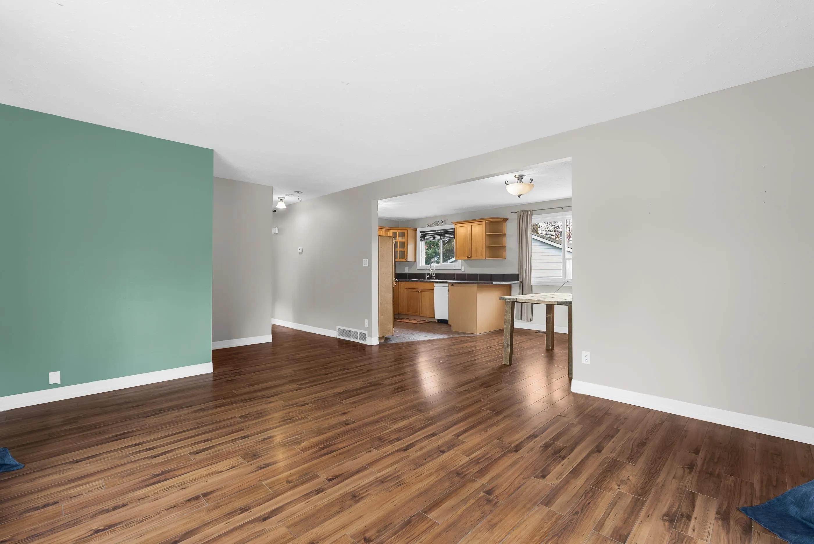 335 Nechiefman Street