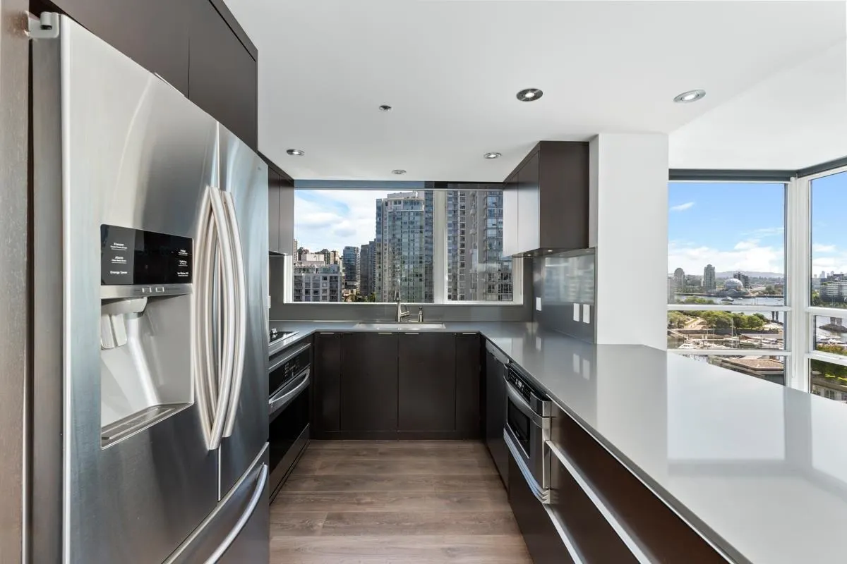 17E 139 Drake Street