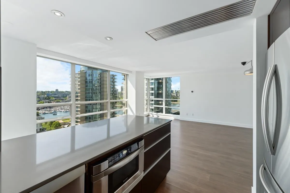 17E 139 Drake Street