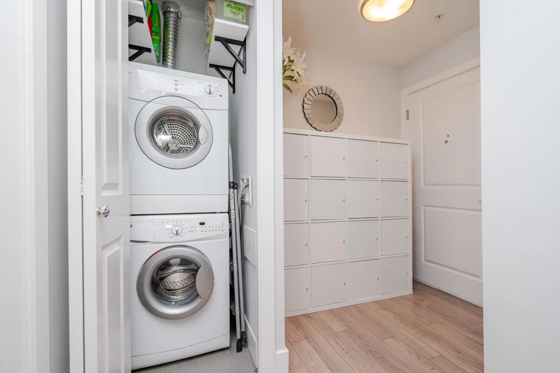 105 15956 86a Avenue