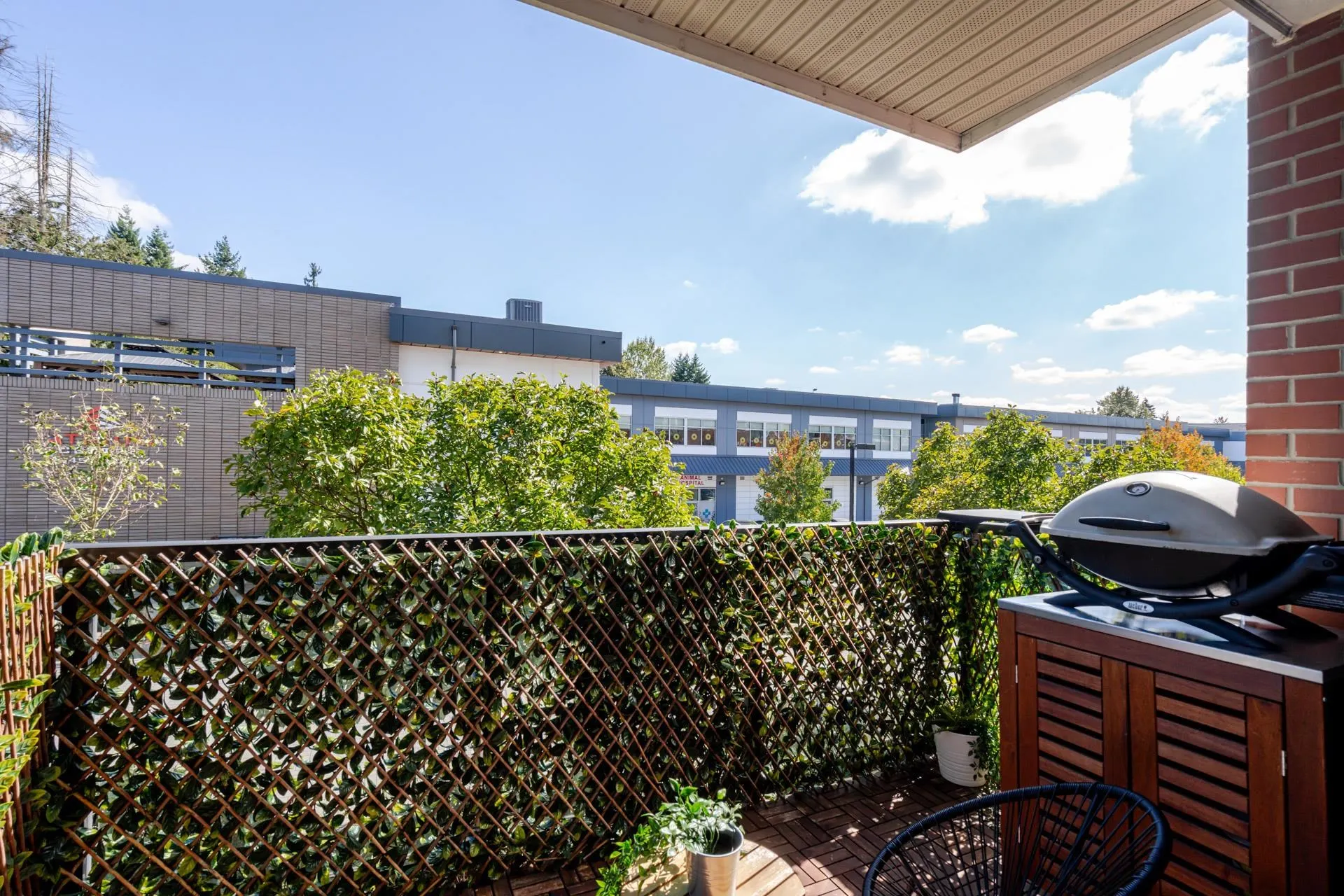 105 15956 86a Avenue