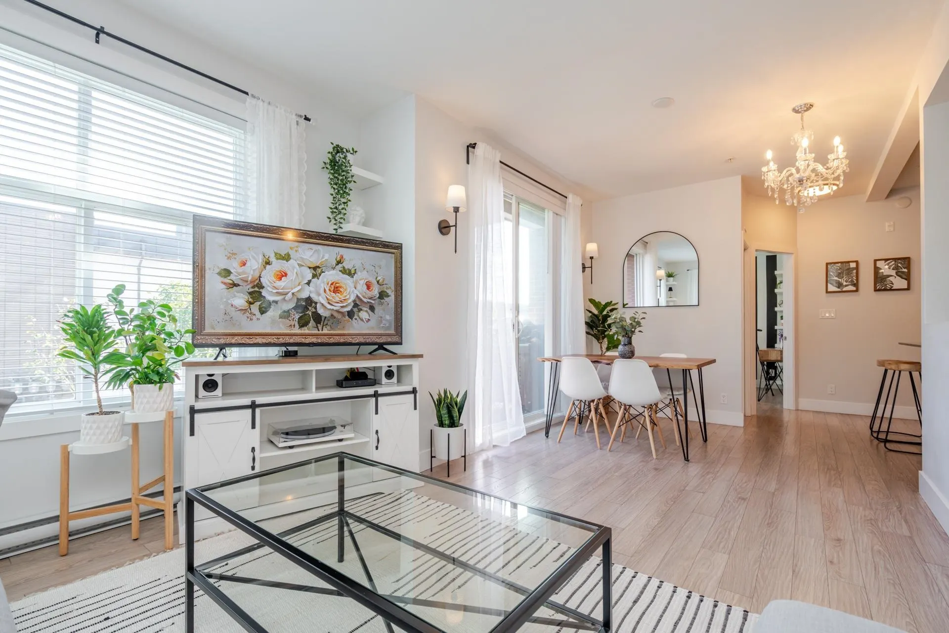 105 15956 86a Avenue