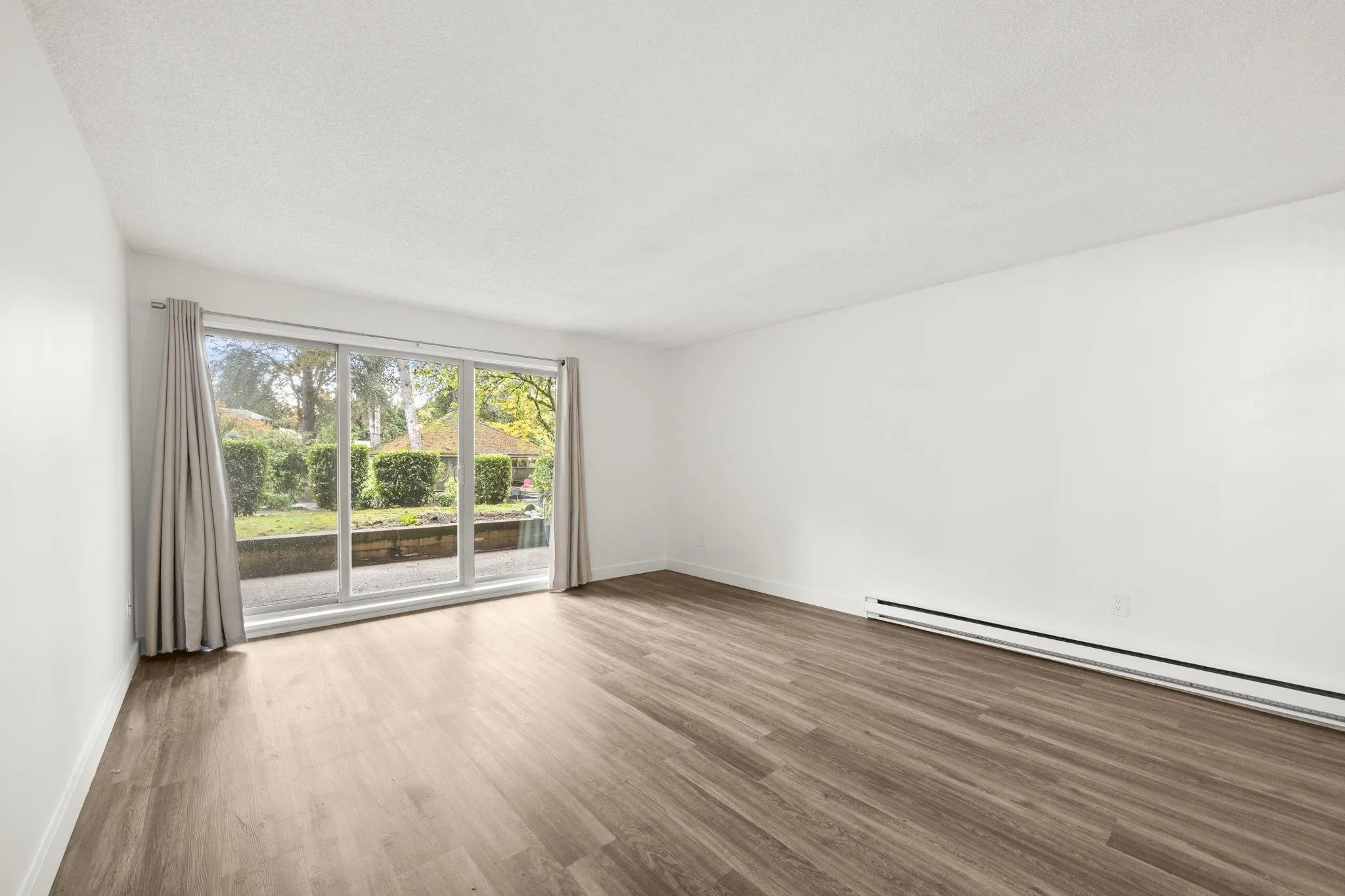 110 9847 Manchester Drive