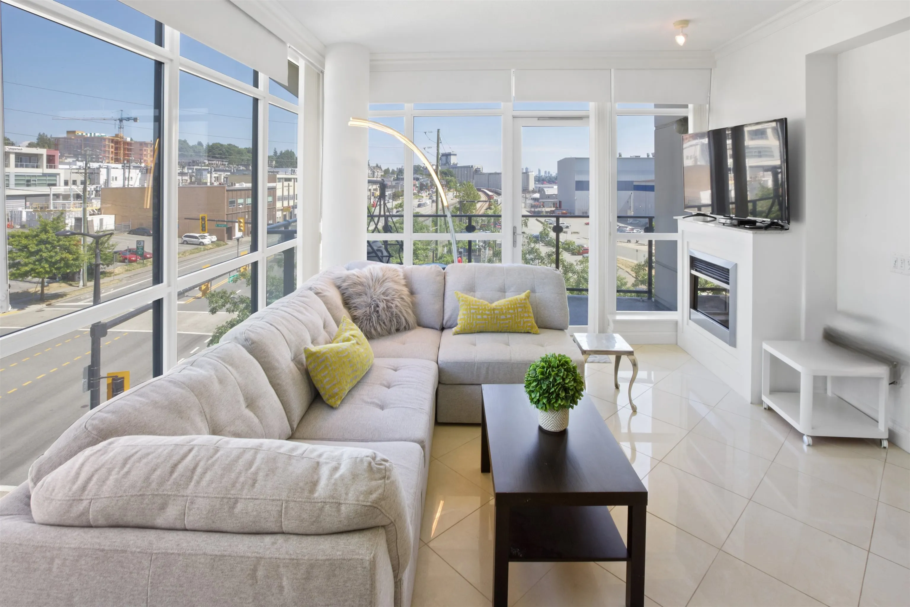 502 172 Victory Ship Way