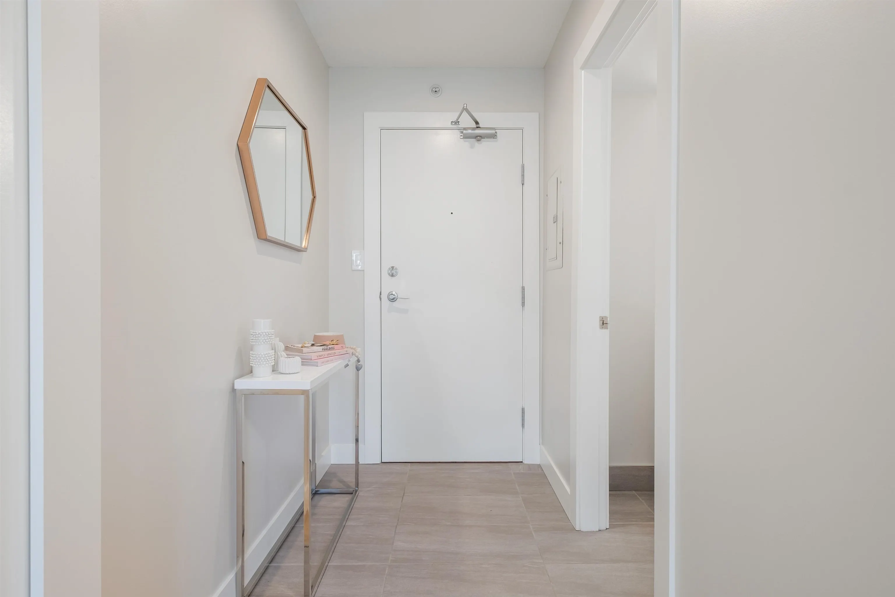 1103 1295 Richards Street