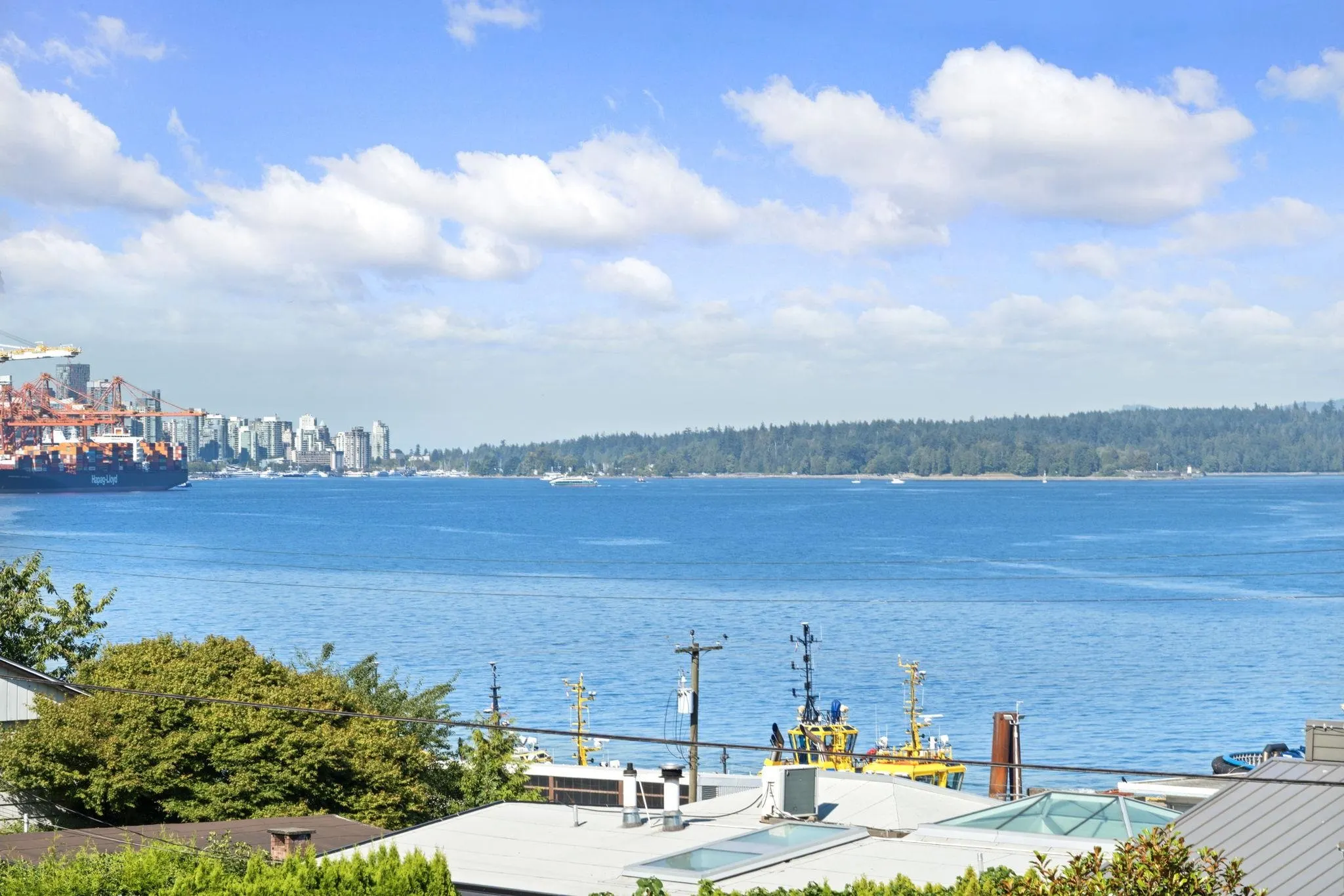 302 2366 Wall Street