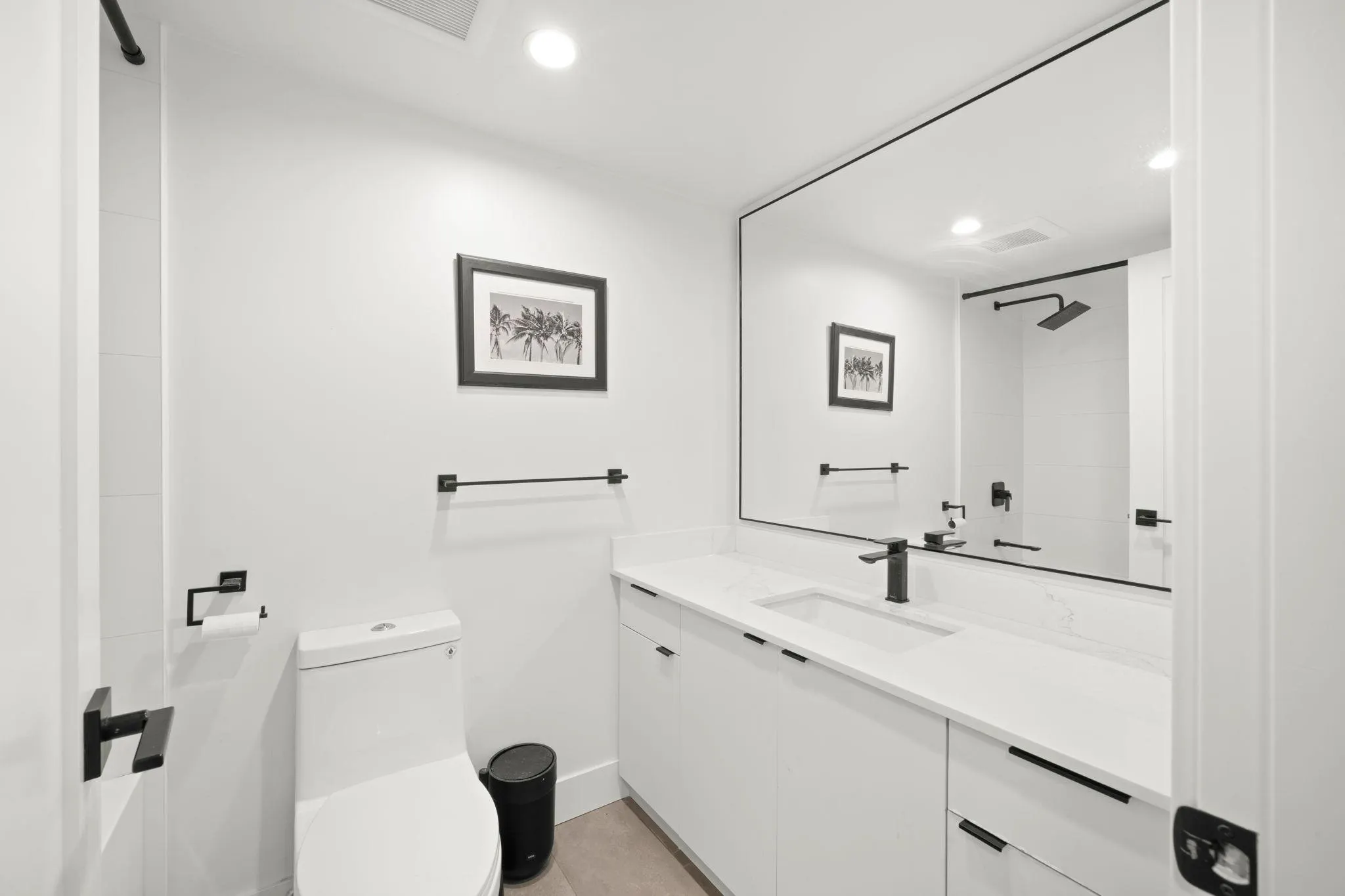 302 2366 Wall Street