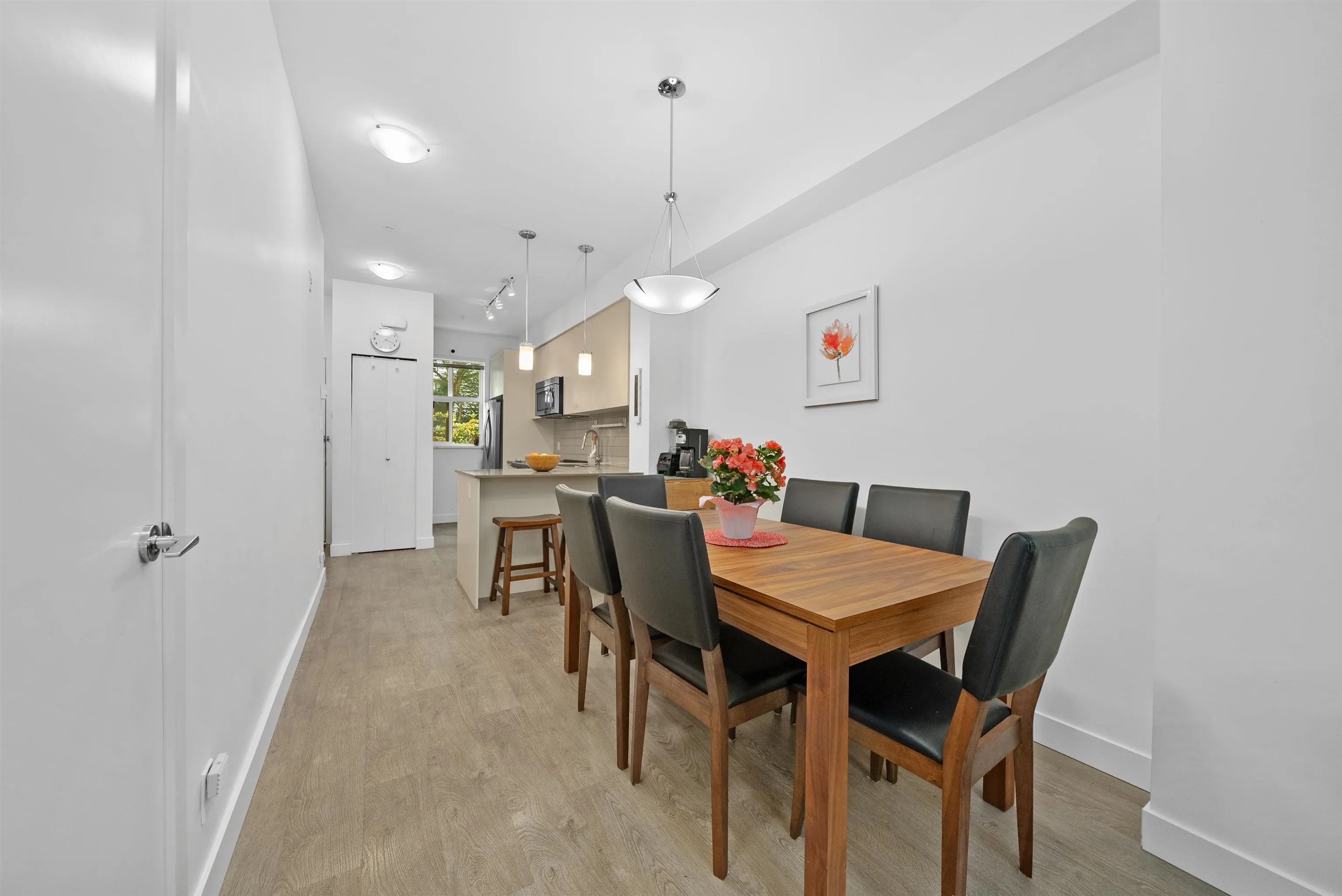 119 7250 18th Avenue