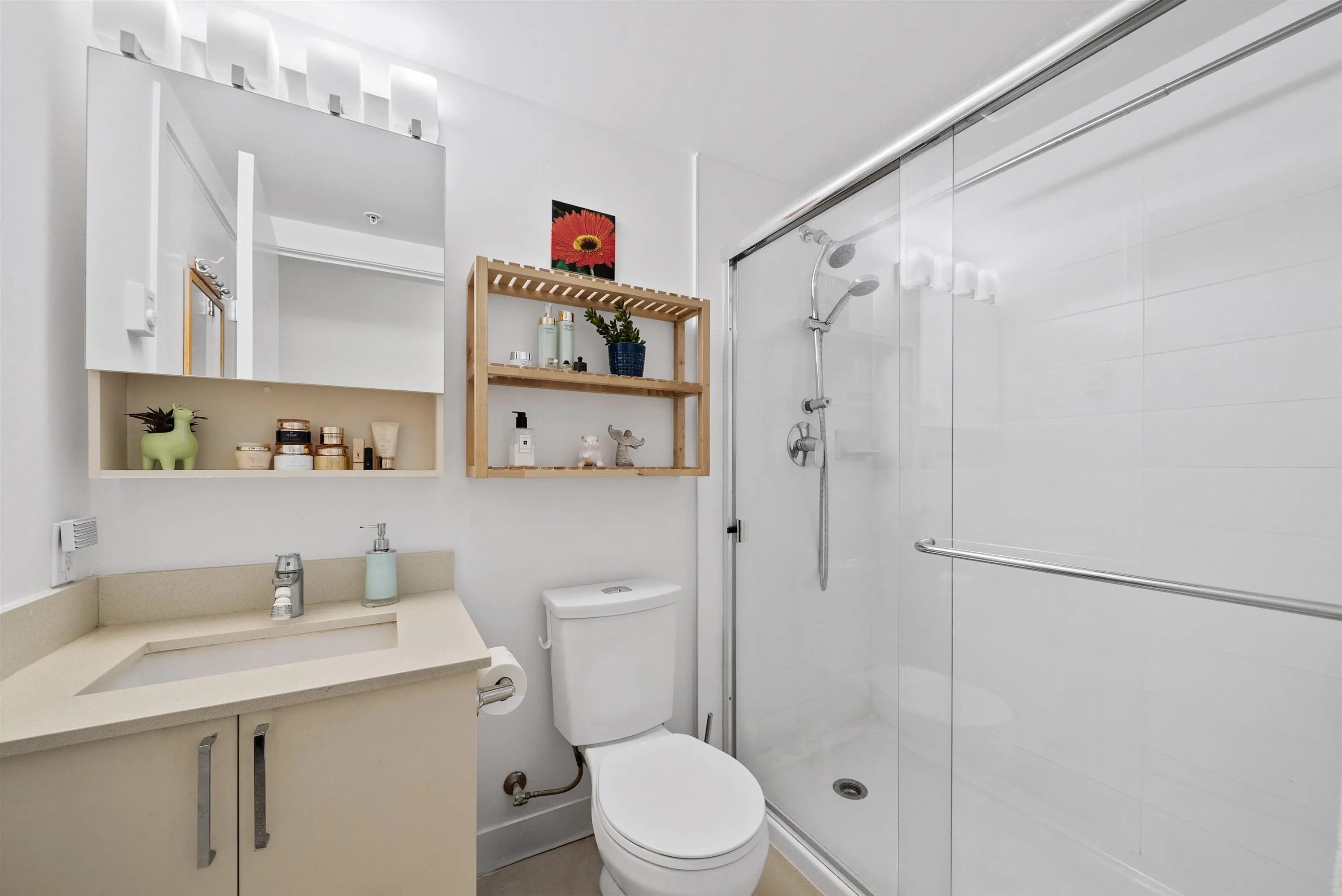 119 7250 18th Avenue