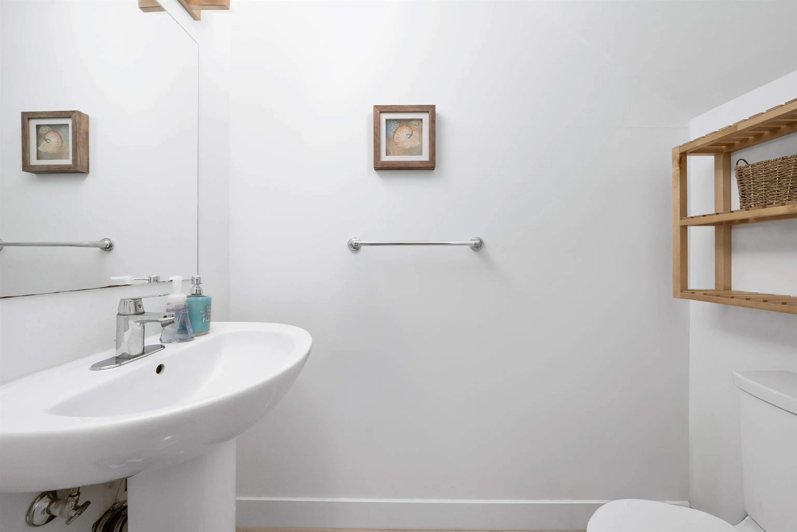 119 7250 18th Avenue