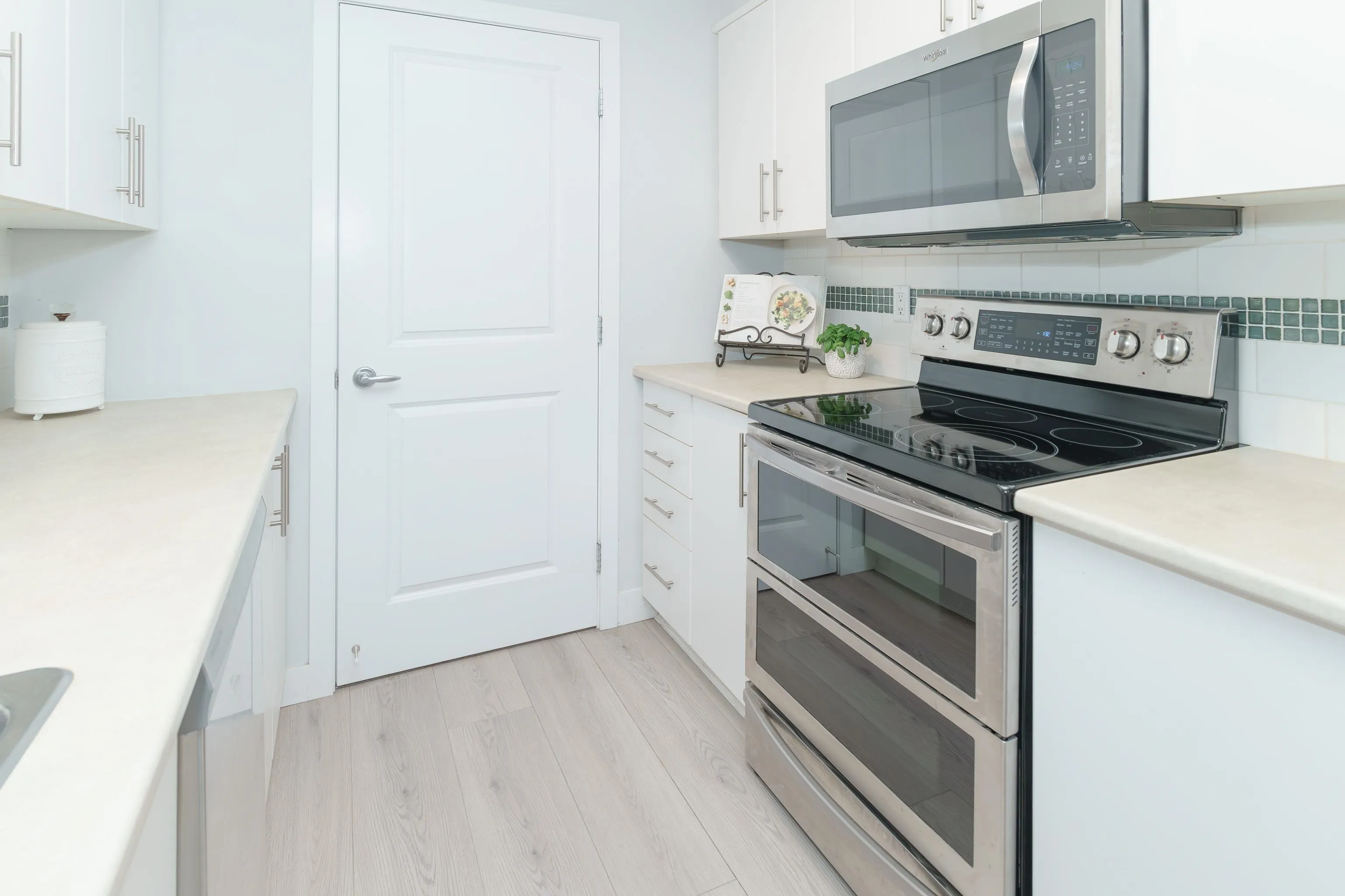 208 12248 224 Street