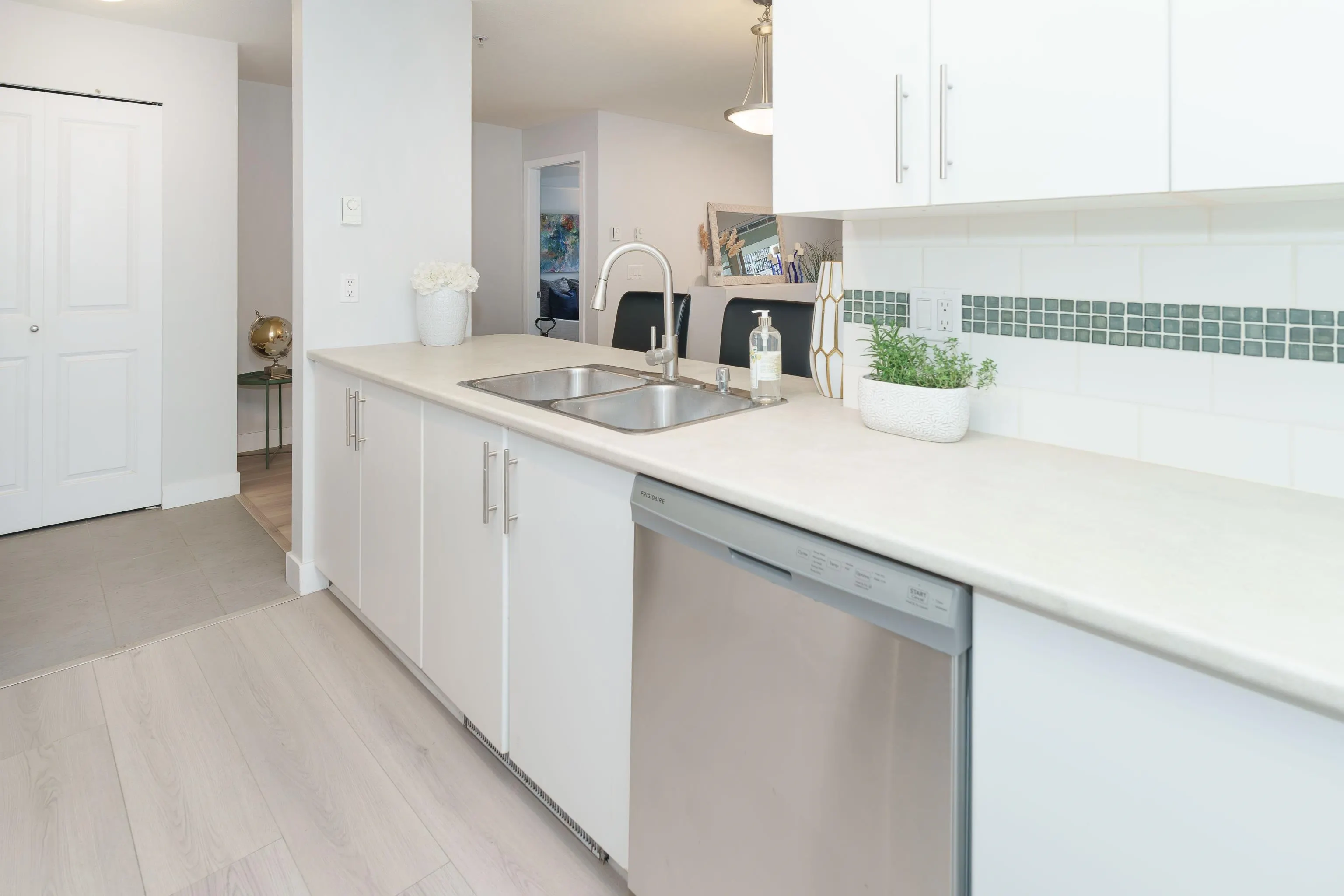 208 12248 224 Street