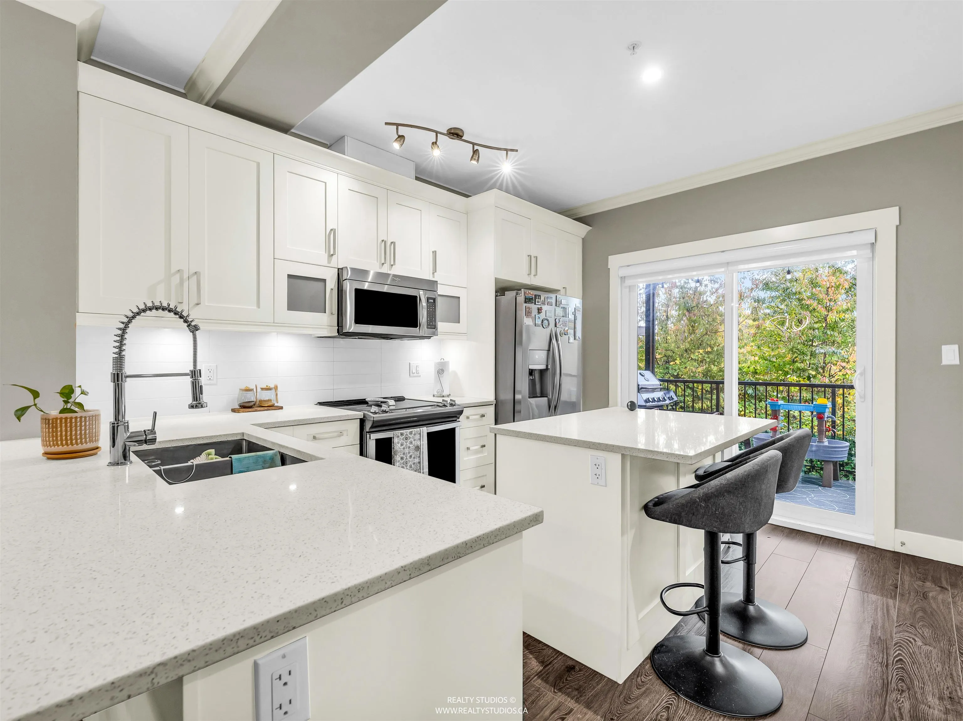 113 10151 240 Street