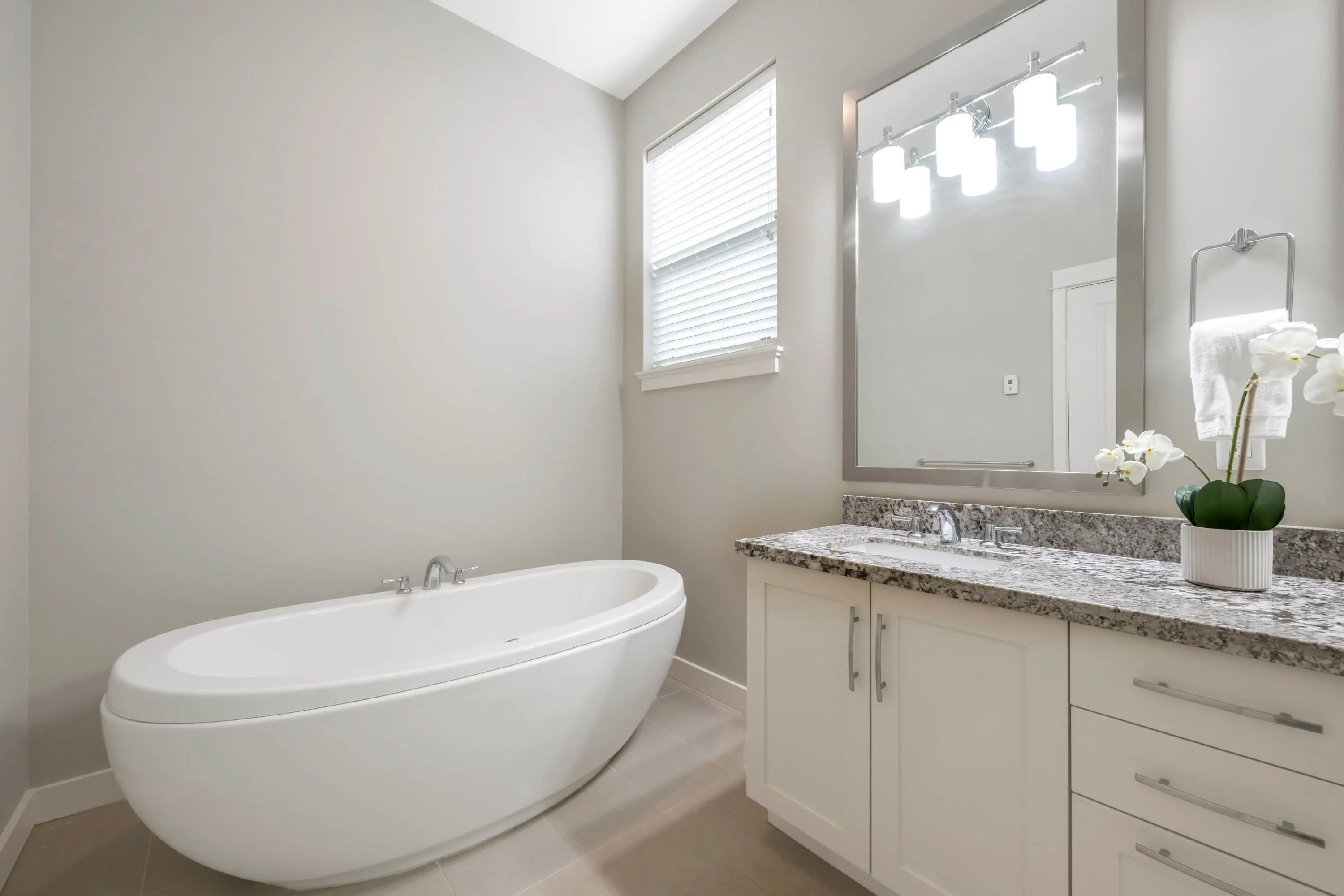 5036 Springs Boulevard