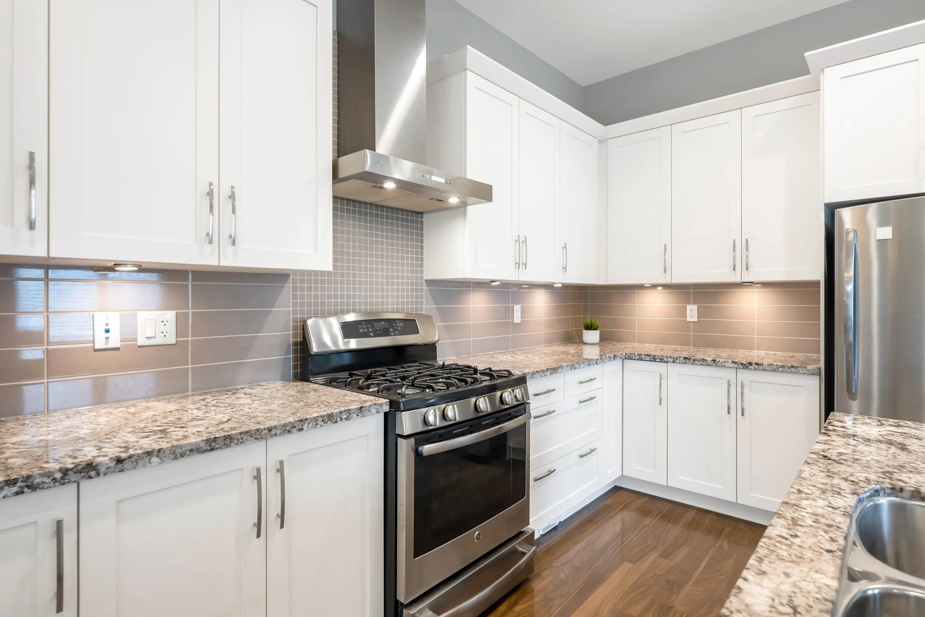 5036 Springs Boulevard