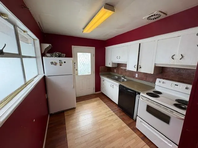 4204 Venables Street