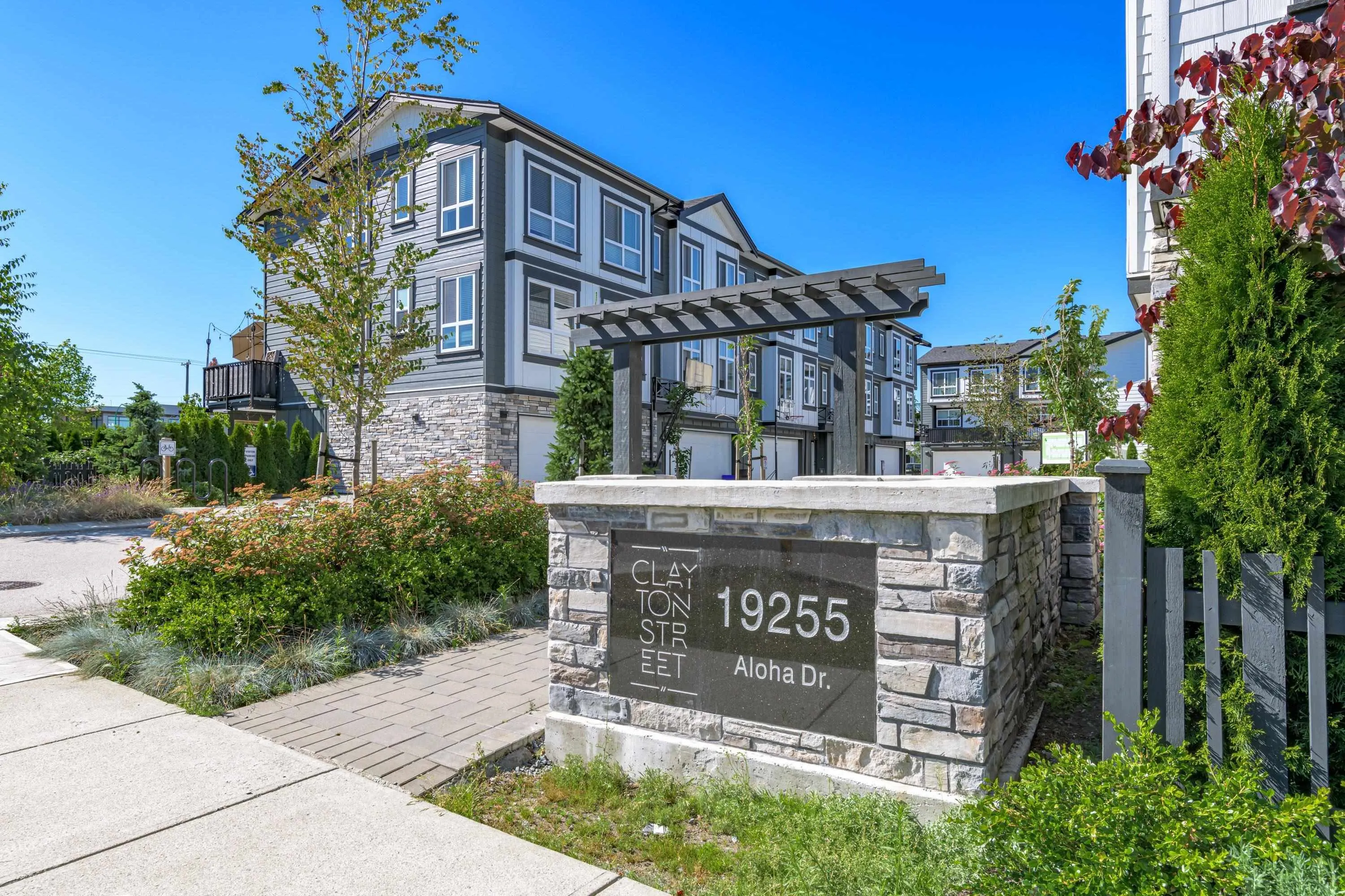 53 19255 Aloha Drive