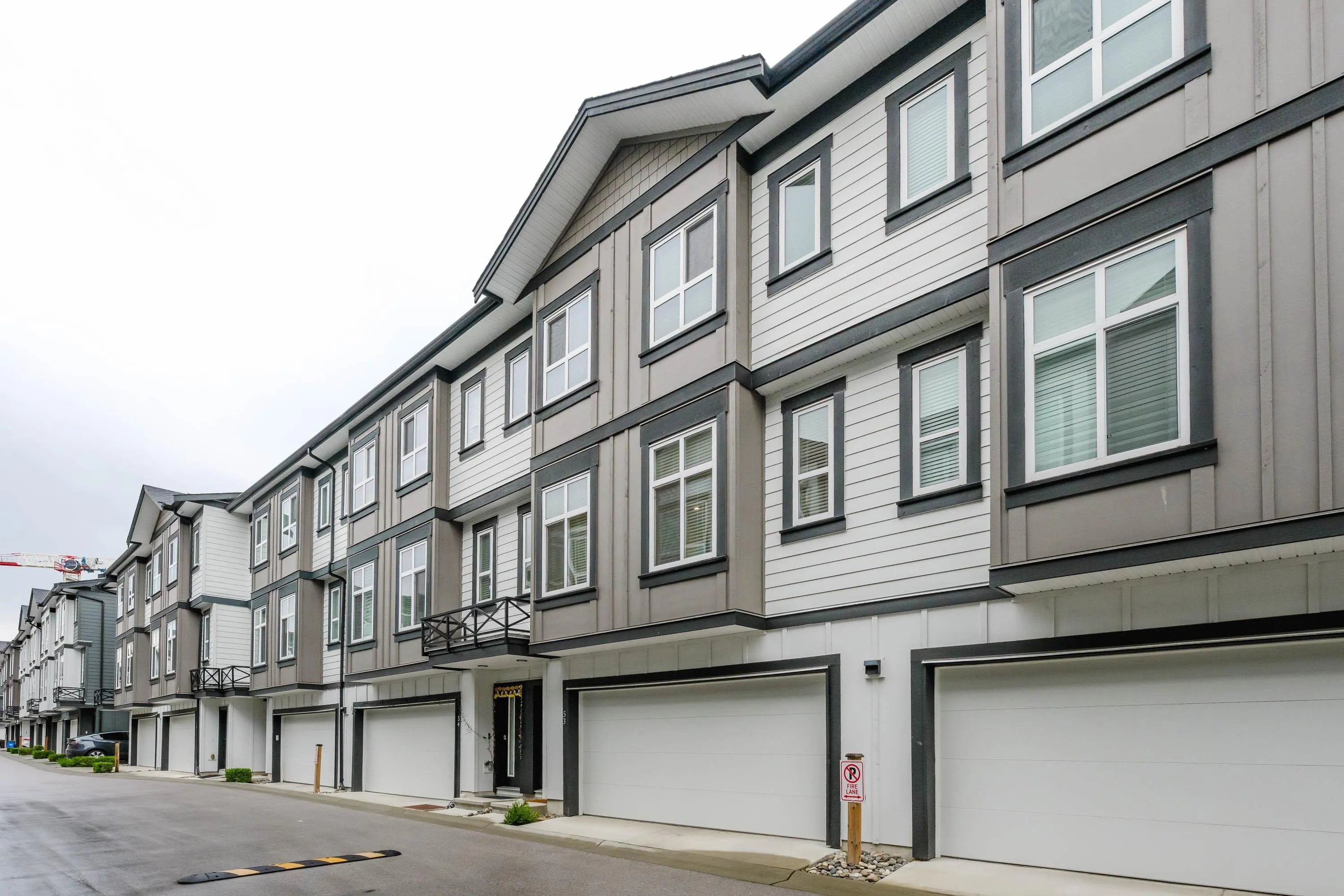 53 19255 Aloha Drive