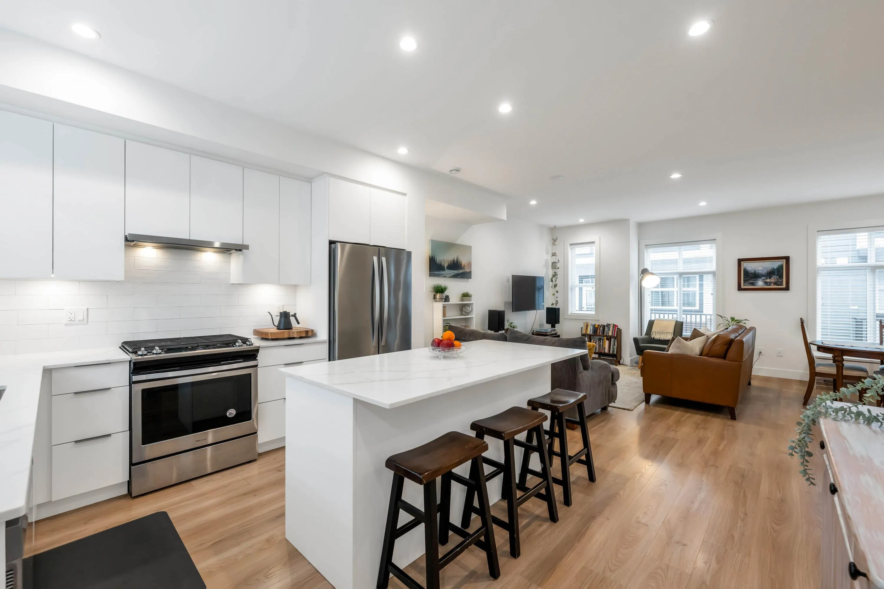 53 19255 Aloha Drive