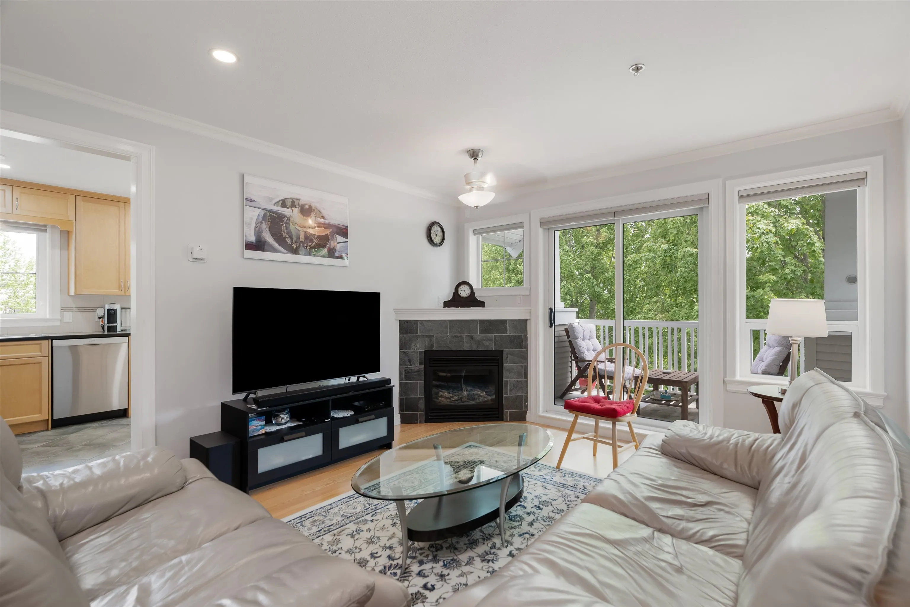 305 20750 Duncan Way