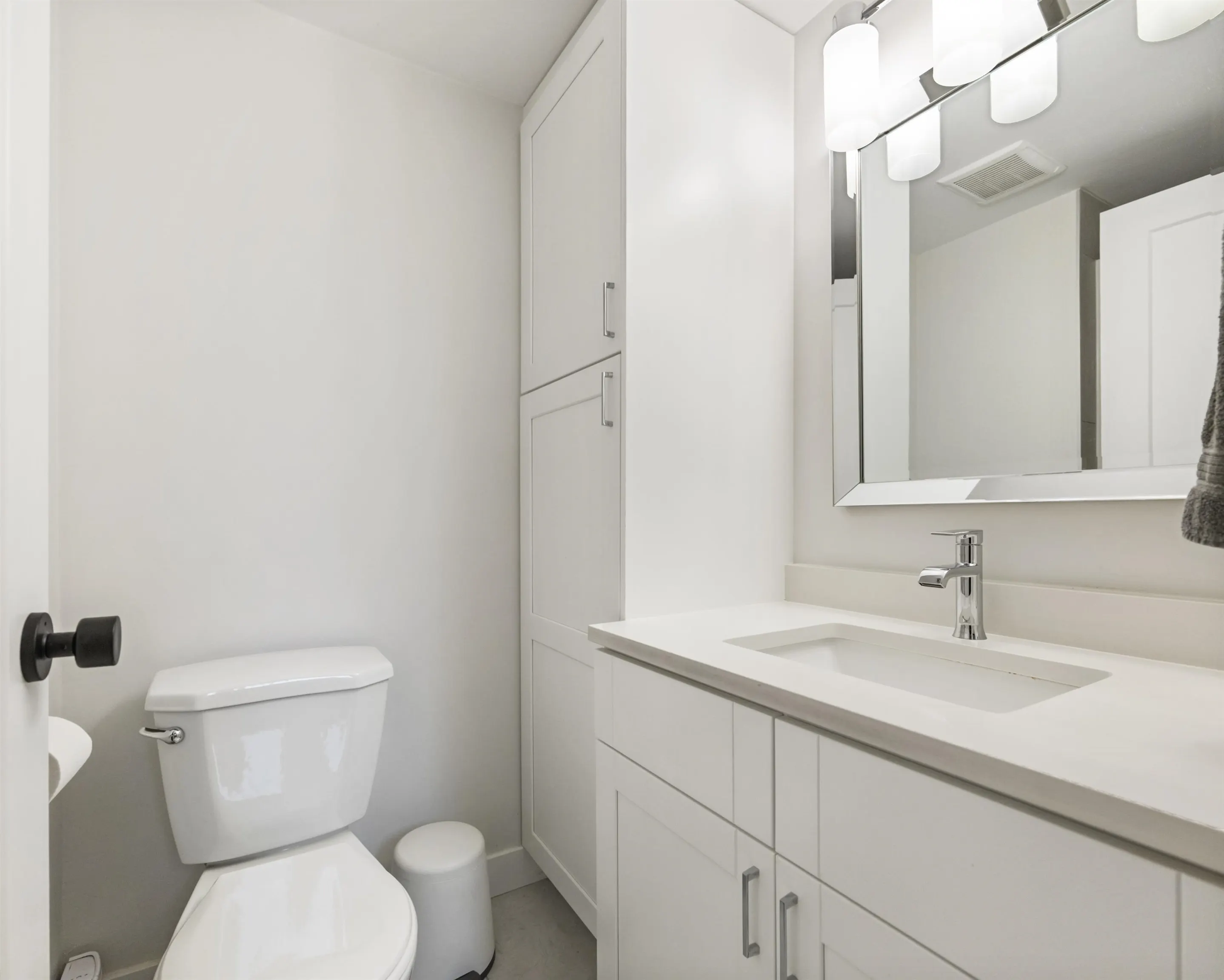 227 1215 Lansdowne Drive