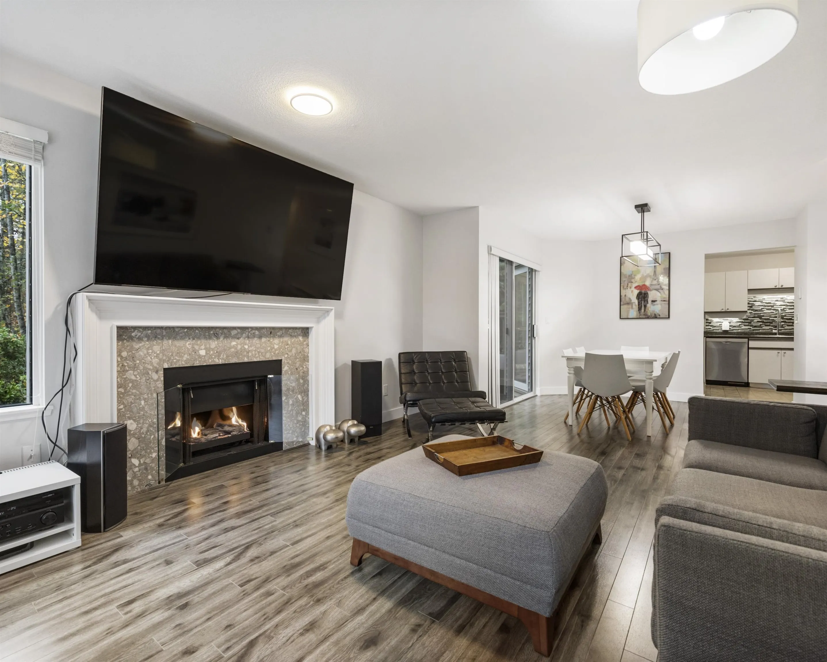 227 1215 Lansdowne Drive