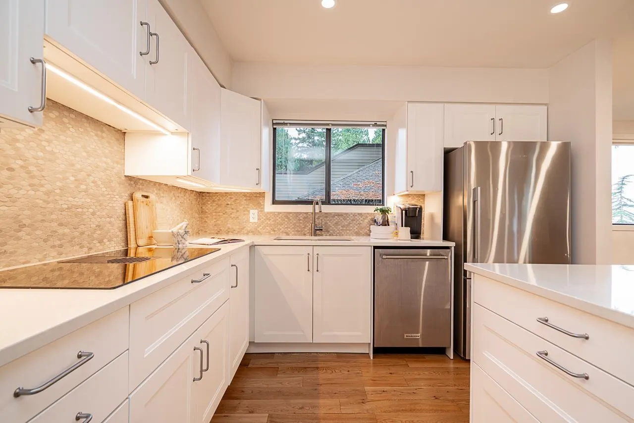 4 14085 Nico Wynd Place