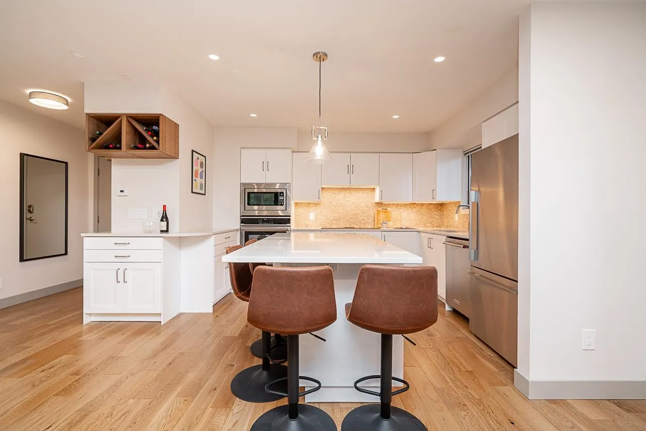 4 14085 Nico Wynd Place