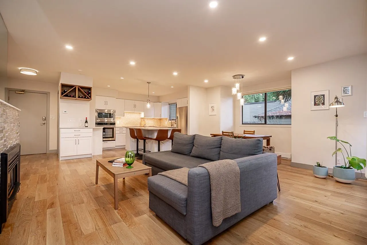 4 14085 Nico Wynd Place