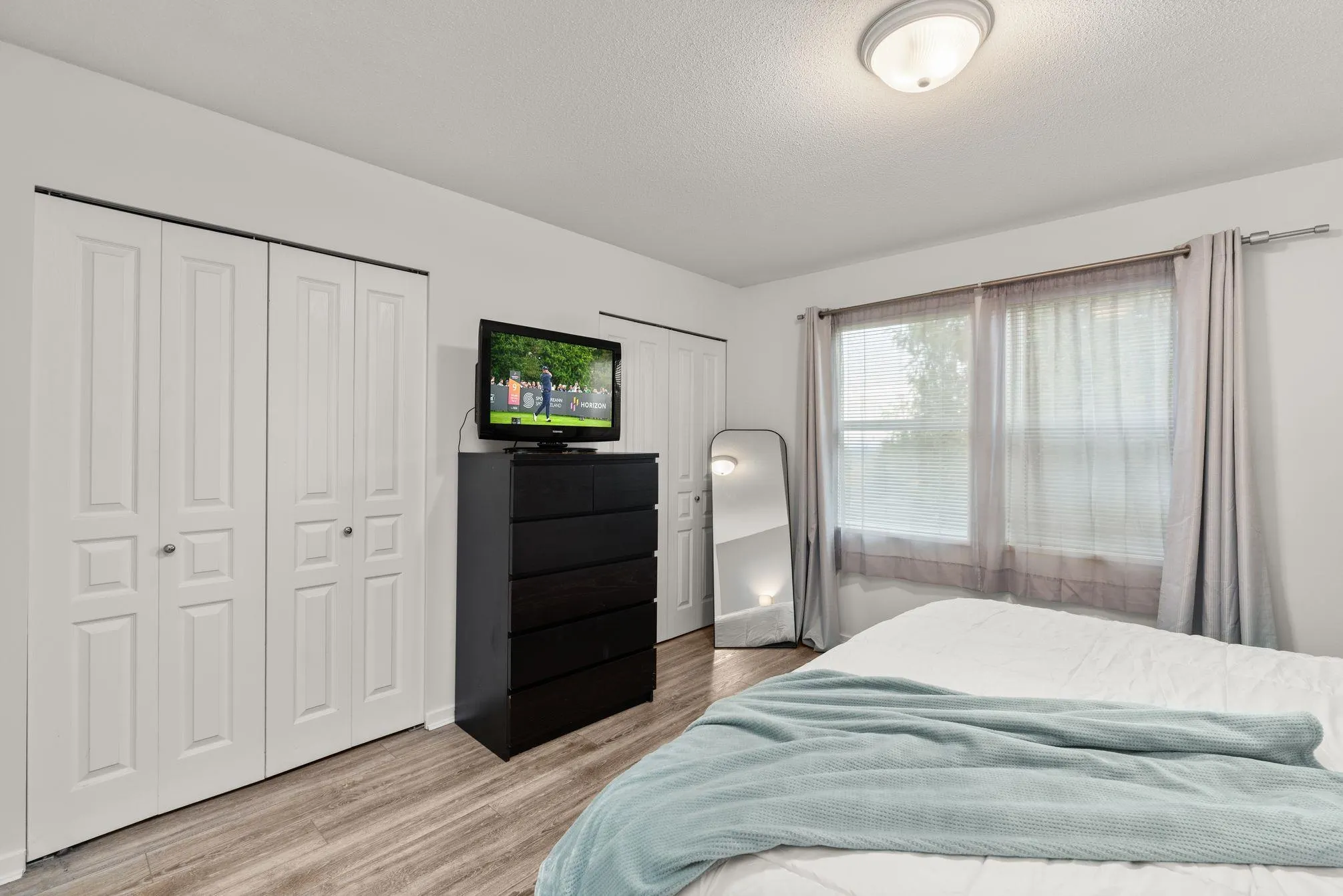 14 10415 Delsom Crescent